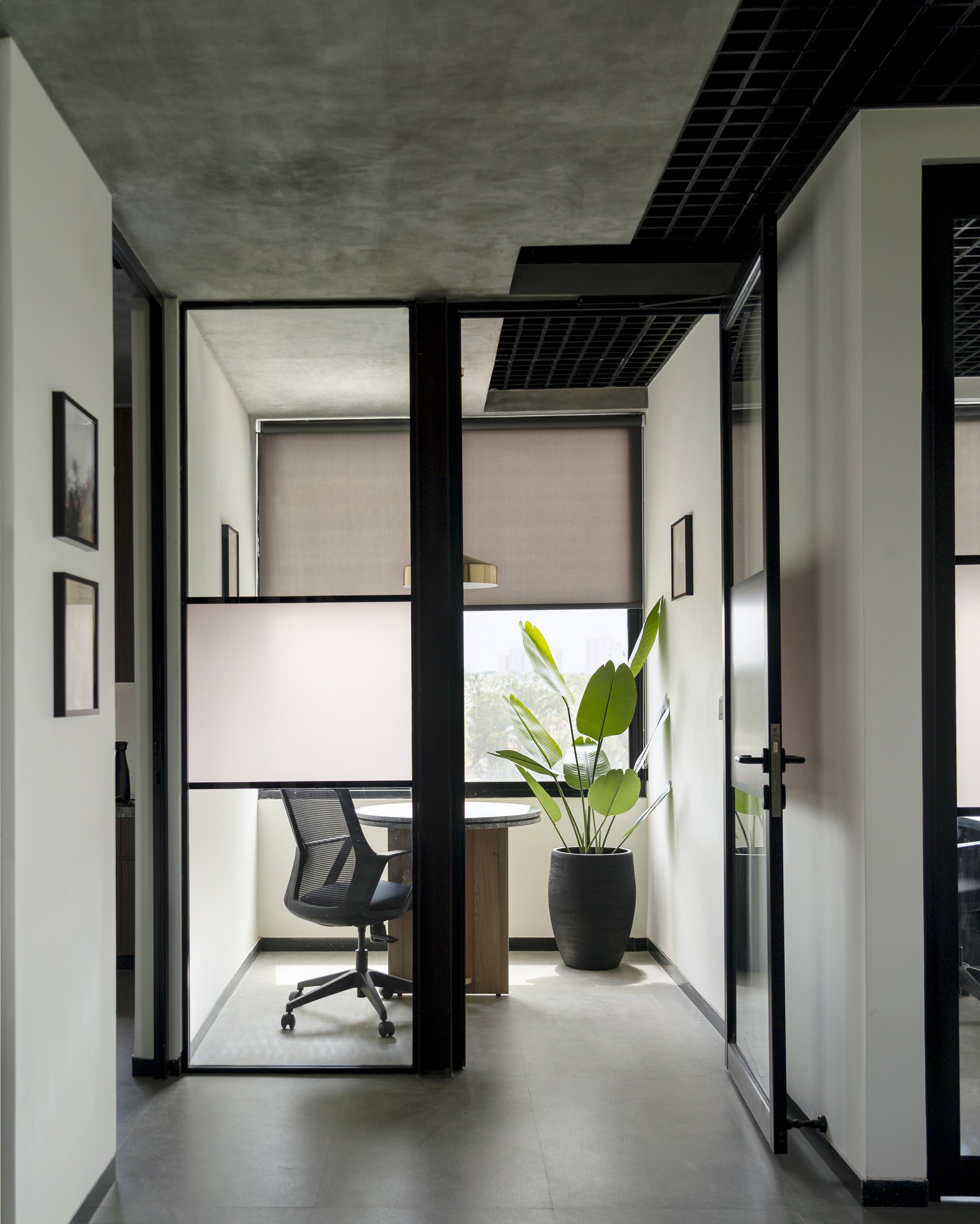 24_FIRST FLOOR PHONE BOOTH.jpg