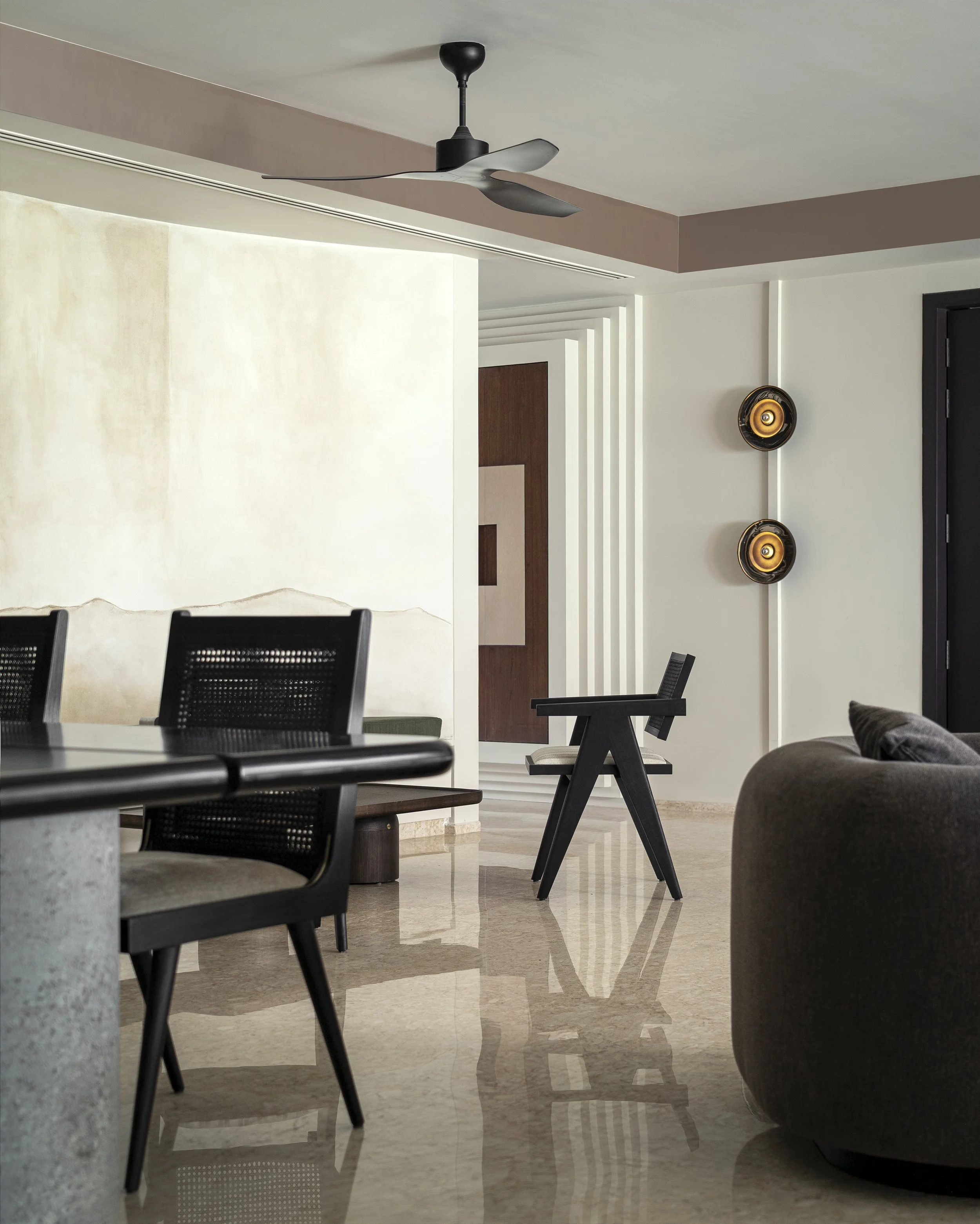 09_LOUNGE AREA FROM DINING.jpg