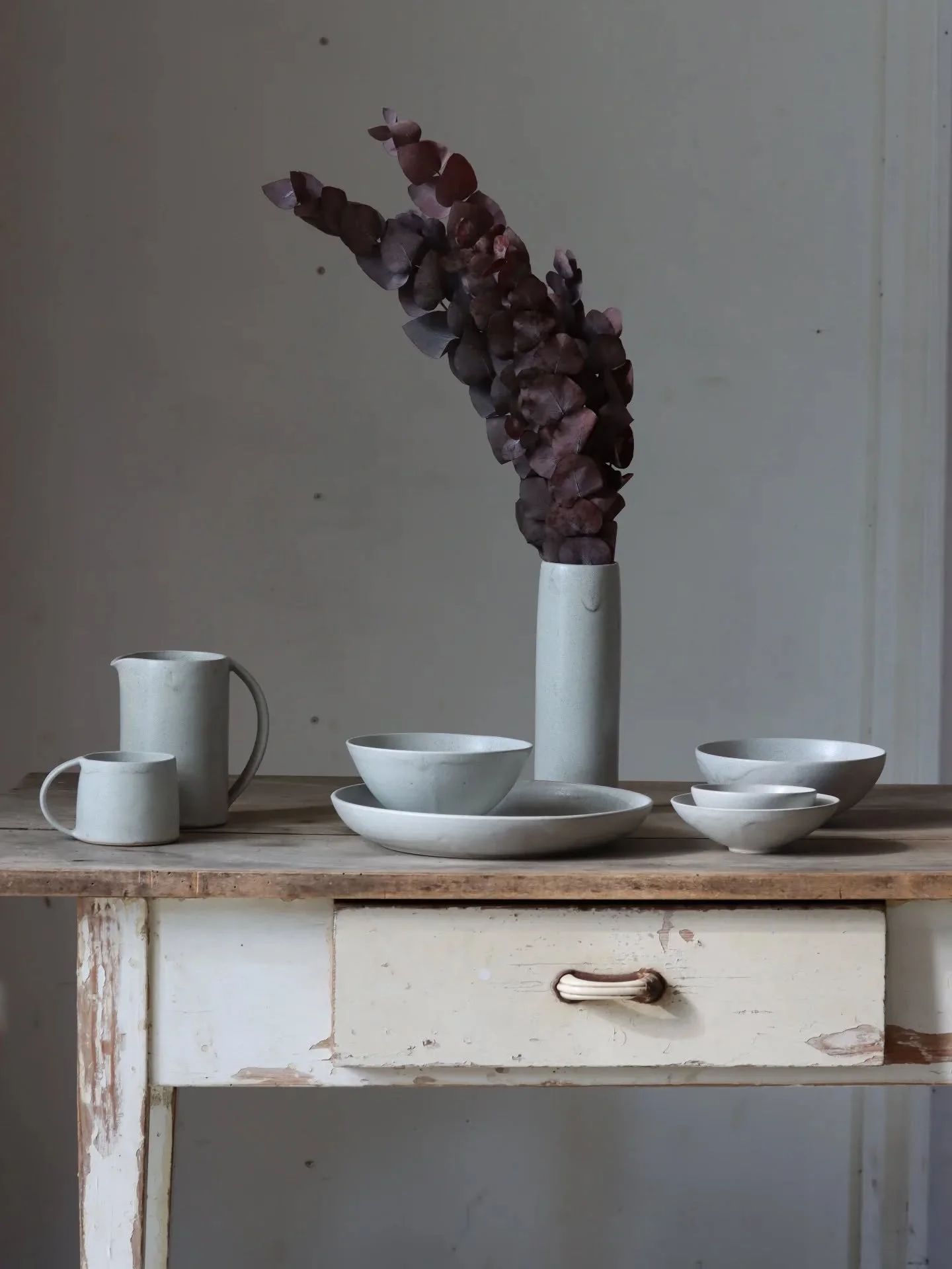 How time flies. Summer went by quickly this year, didn't it? 

The first few weeks after completing my Master Craftsman&rsquo;s Certificate have been spent making pottery for my first ceramics market in my hometown Landshut this weekend.
 
One of the