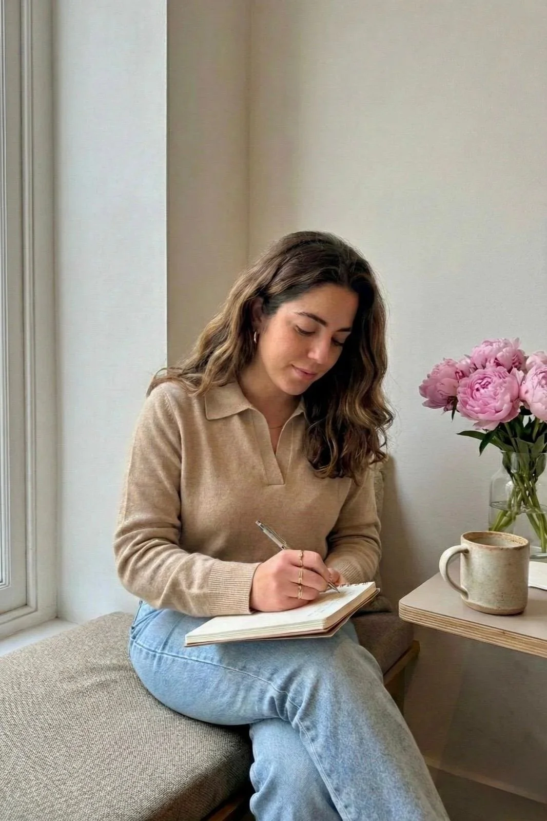 Alma Image Consulting Zurich Personal stylist in Zurich helping a client define her authentic personal brand.