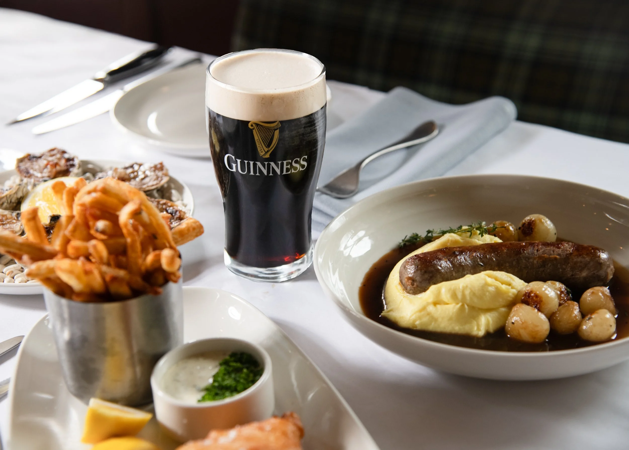 Dining_Guiness.jpg