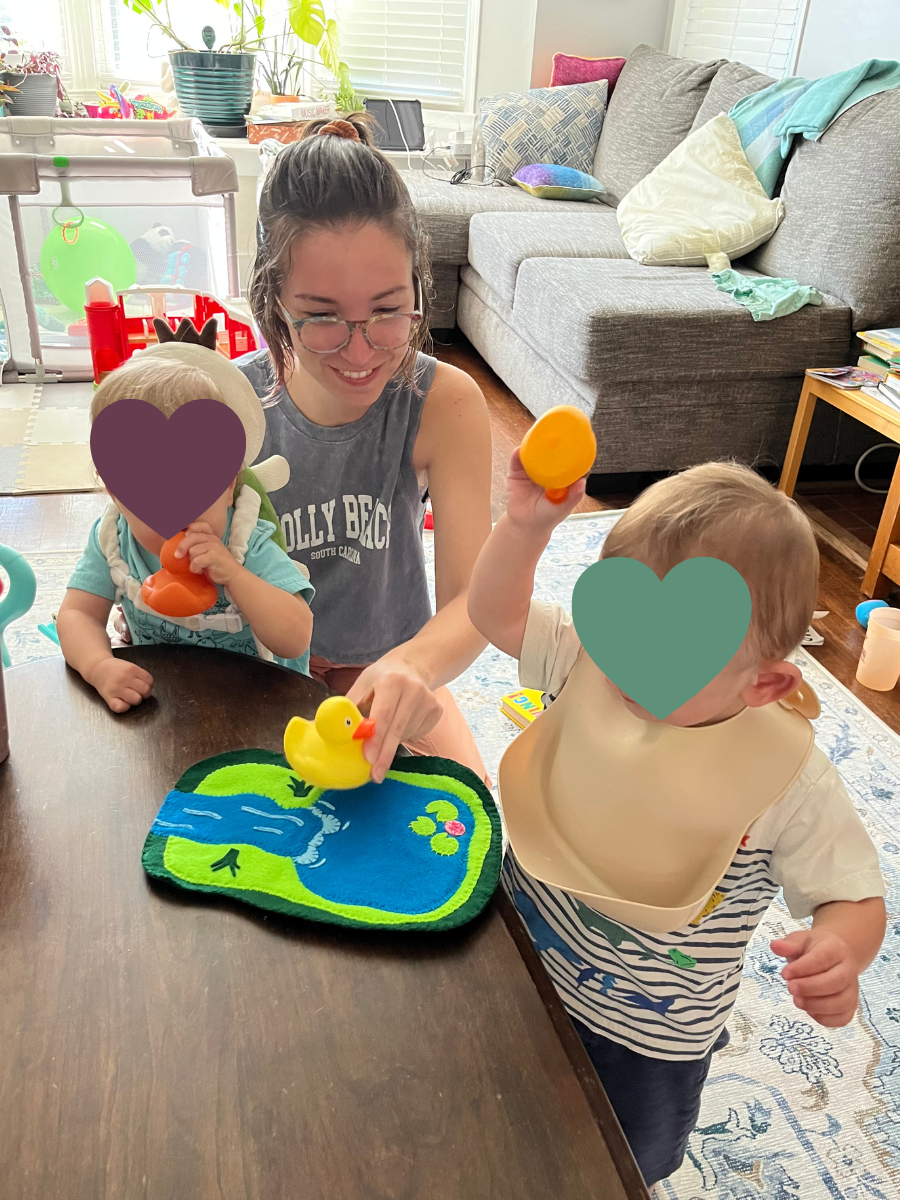 ab-playing-with-twin-boys-at-coffee-table-with-rubber-ducks