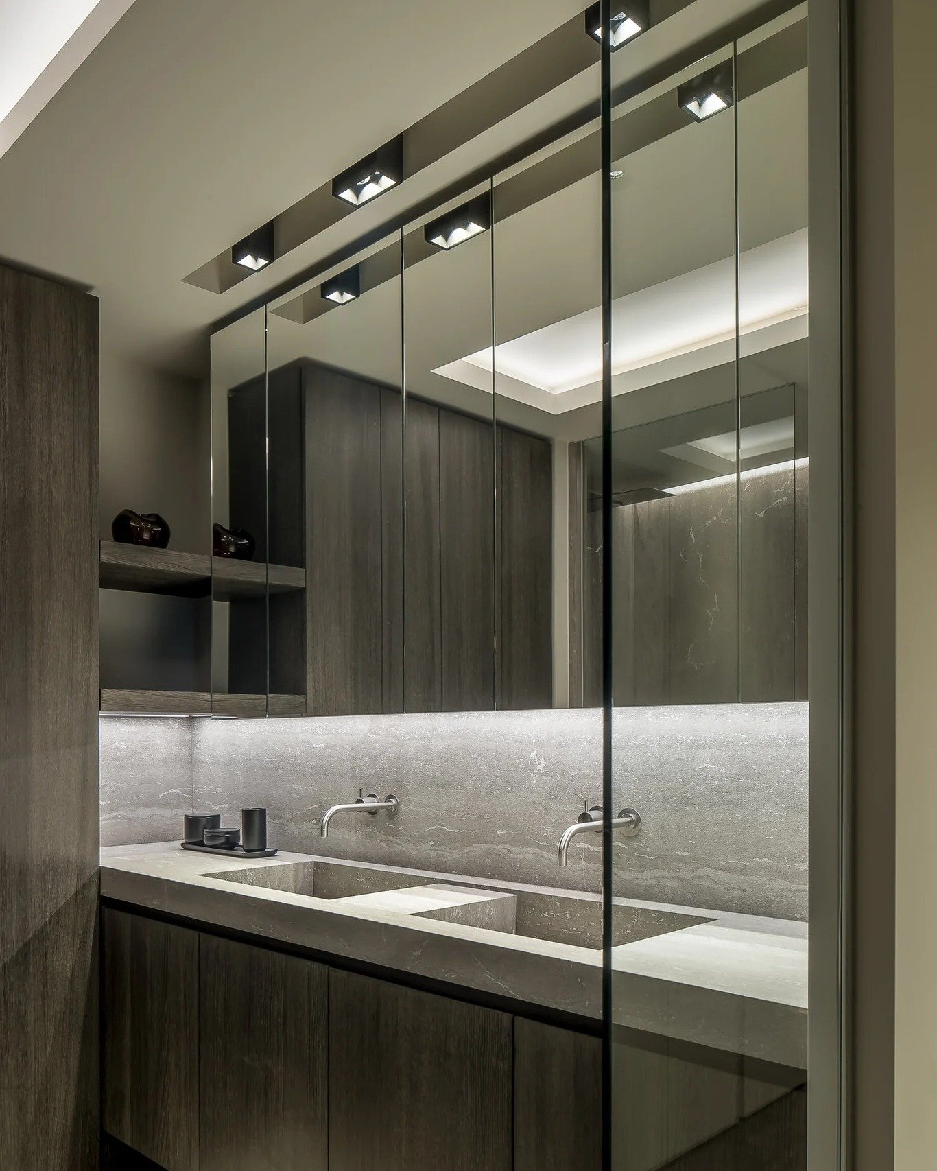 #simoniarchitecten #interiordesign #bathroomdesign