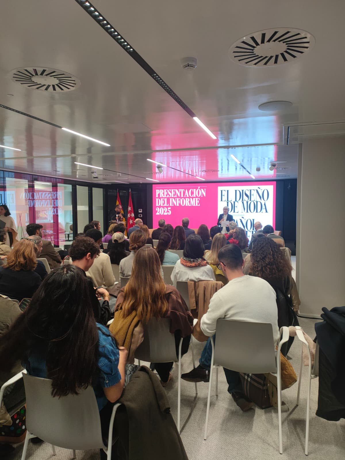 Imagen de WhatsApp 2025-11-24 a las 19.50.35_102c1a26.jpg