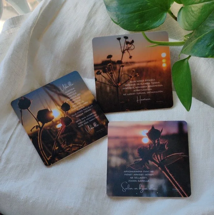 runomagneetit-10x10cm.jpg (Copy)