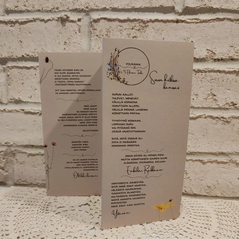 surun-hetkissa-kanssasi-runovihkonen.jpg