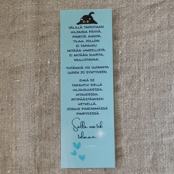 kirjanmerkki-siella-uusi-teki-tuloaan.jpg