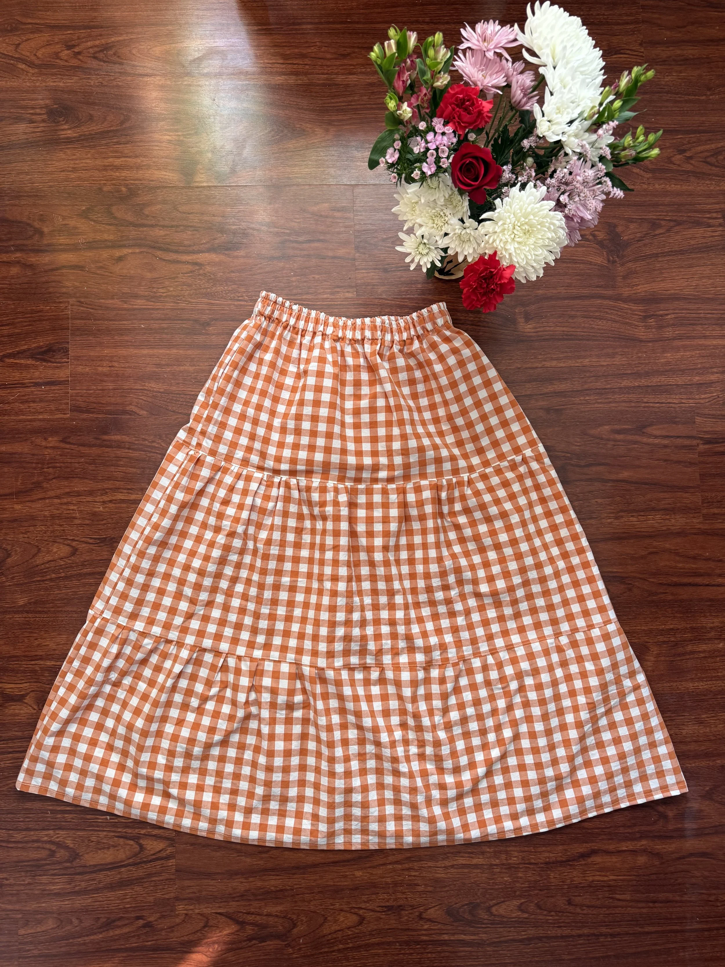 tiered flowy skirt w pockets