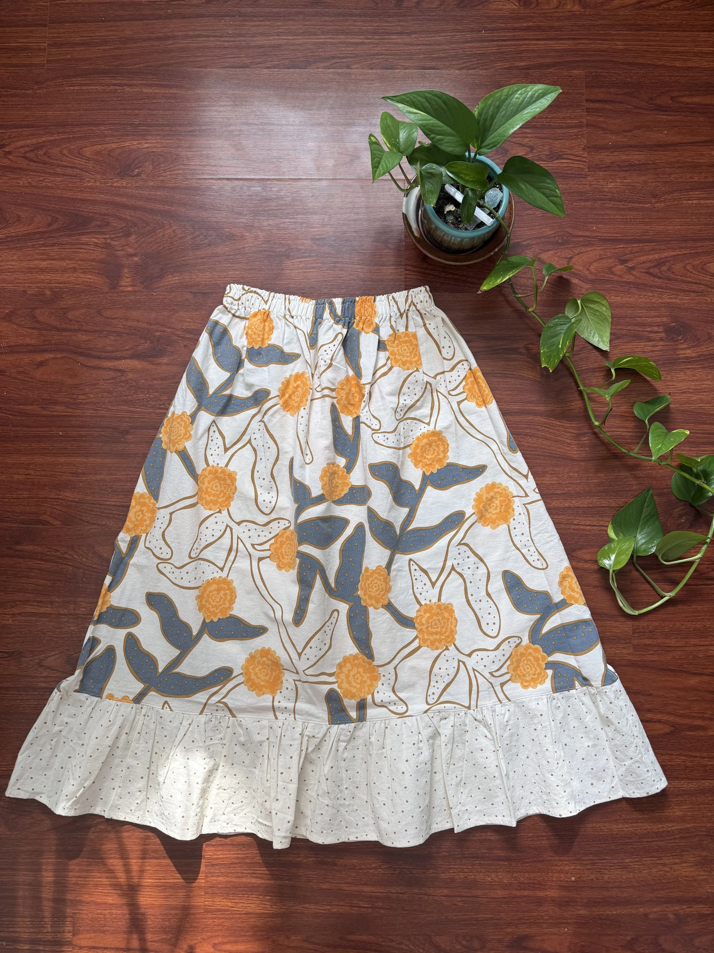 flowy skirt with ruffle