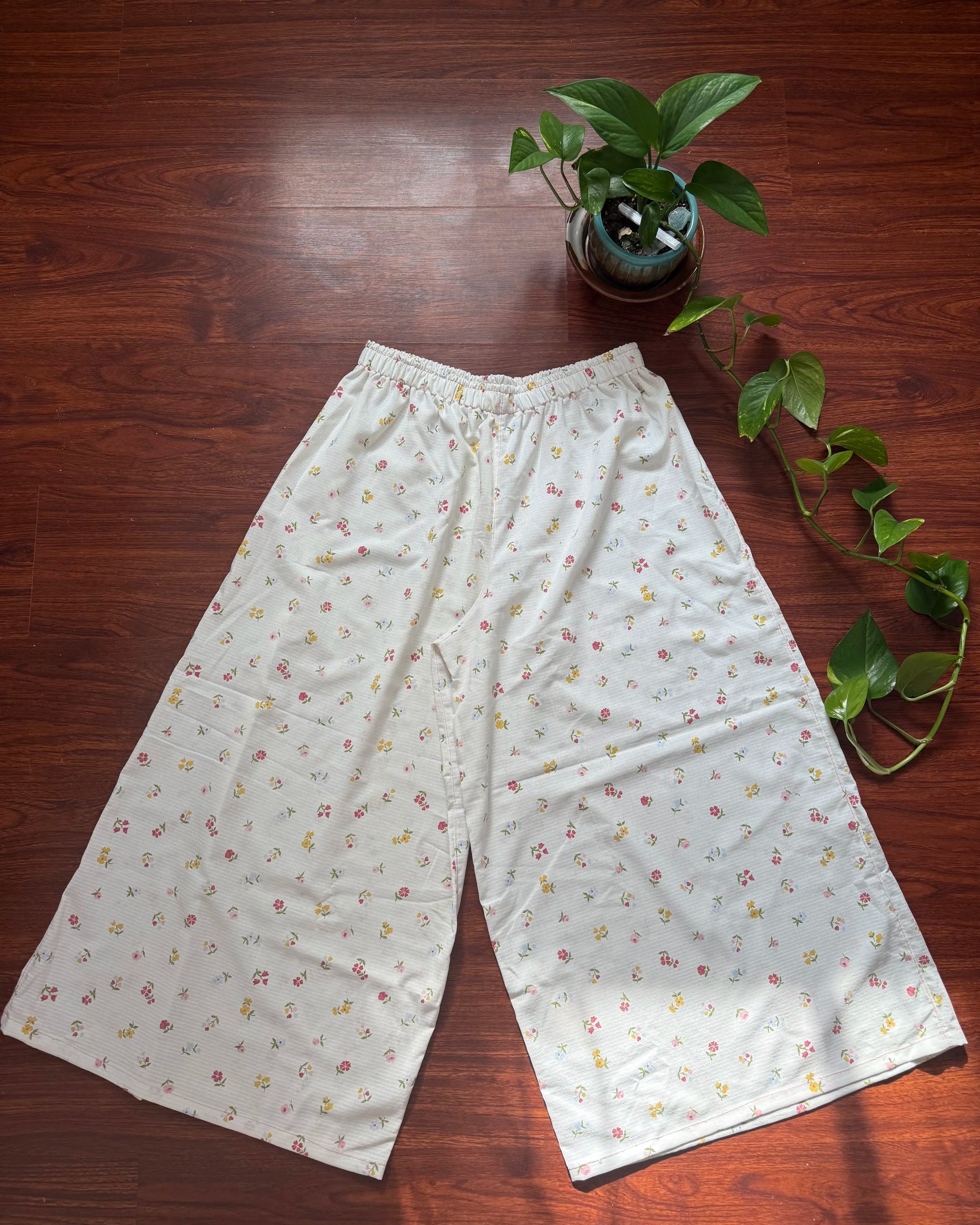 extra+wide+leg+pants+floral+.jpg