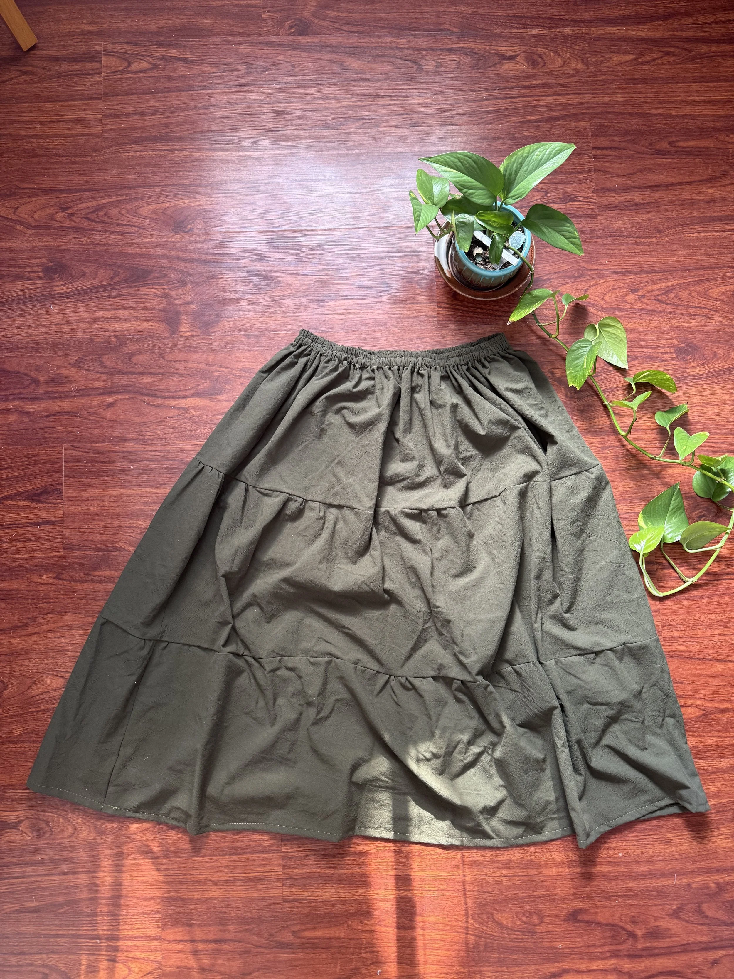 billowy tiered skirt