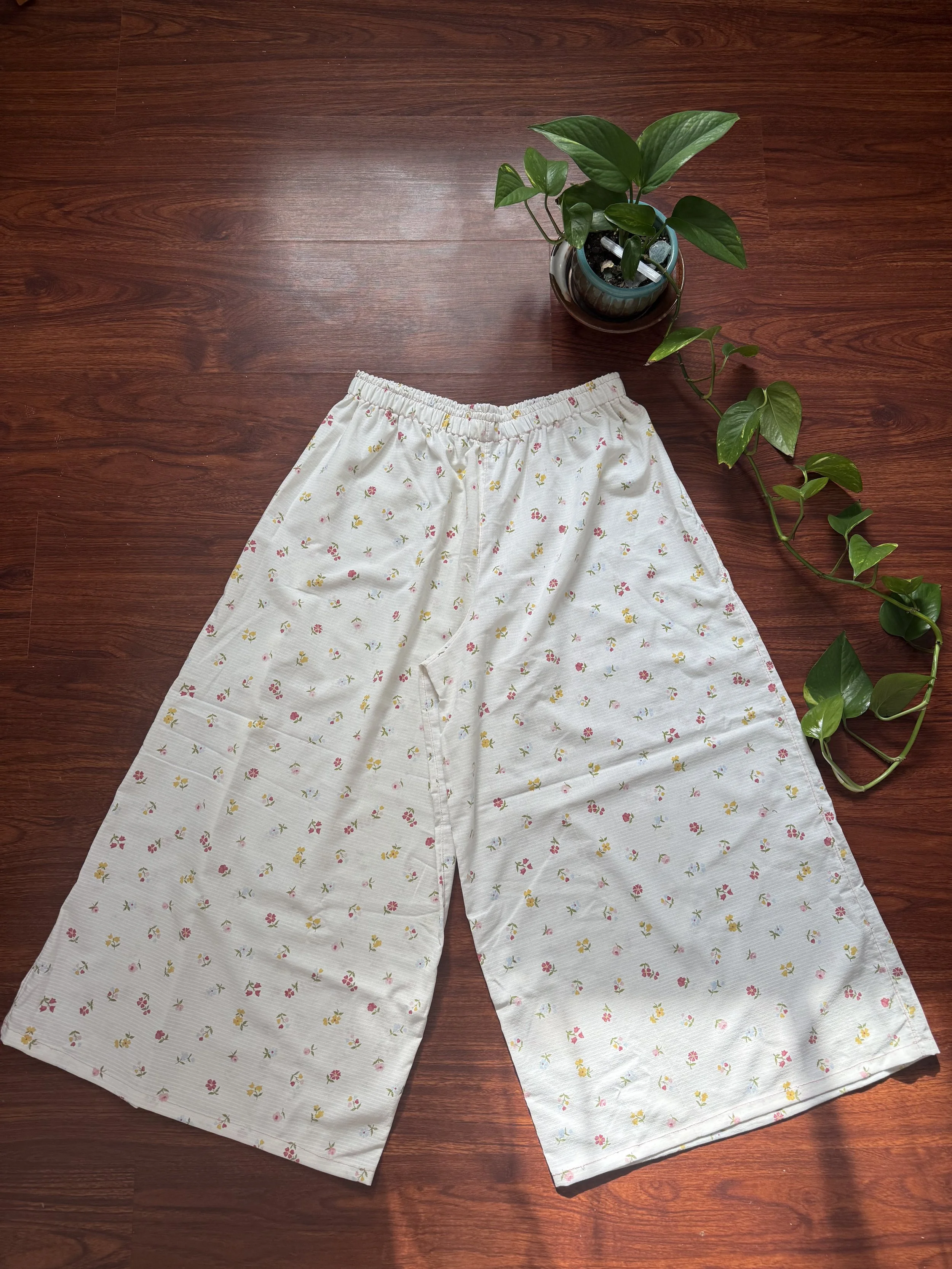 extra wide leg pants