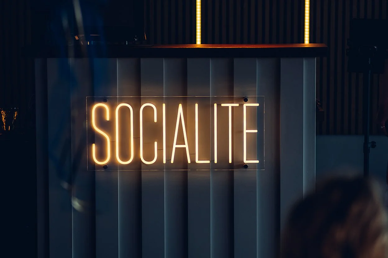 Portfolio_Brands_Socialite_Sign.jpg