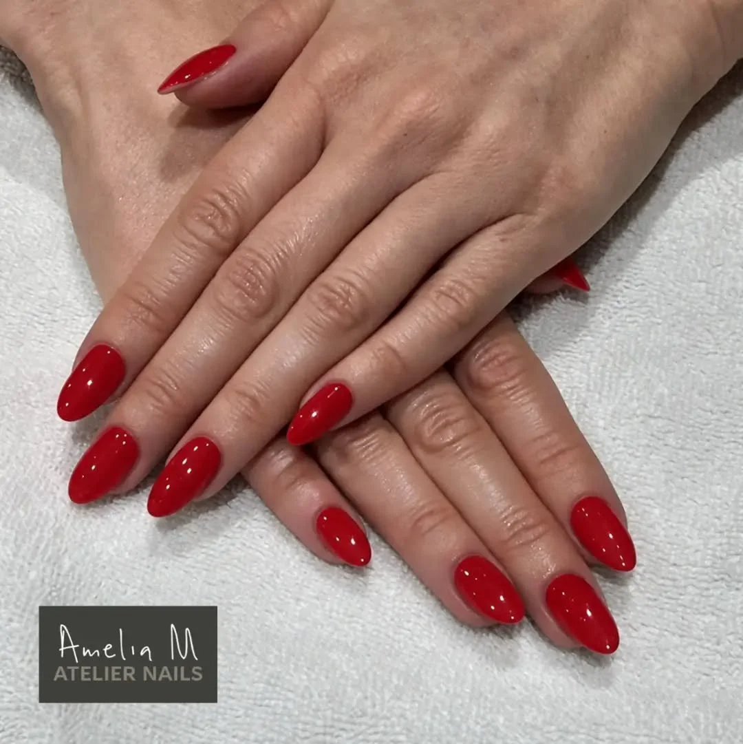 POPPY - Bold red for L who loves a classic set. Almond really suits her and this shade is soooo classy 👌 Hope you had a great holiday ❤️ 

ACCEPTING NEW CLIENTS ✨️ Availability, pricelist and booking at Ameliamateliernails.co.uk 

@glossify Understa