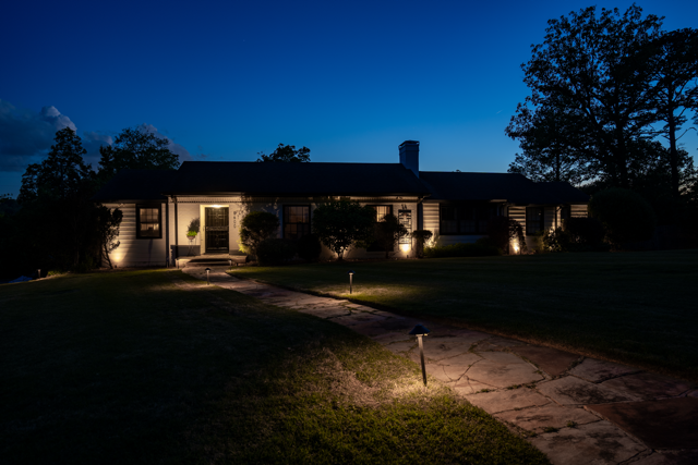 Permanent house lights. Custom Outdoor lighting. Outdoor lights installation