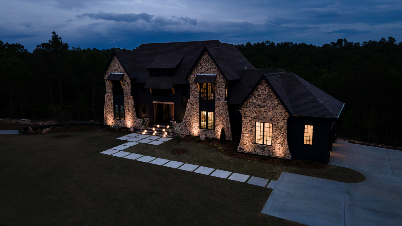 Outdoor lighting company, outdoor permanent lights, Atlanta