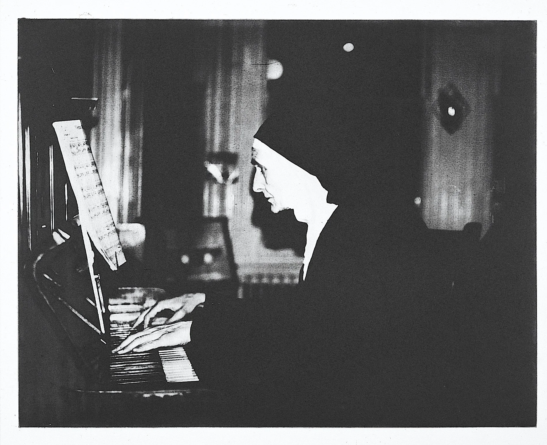 Where do broken hearts go (2000) x5.jpg