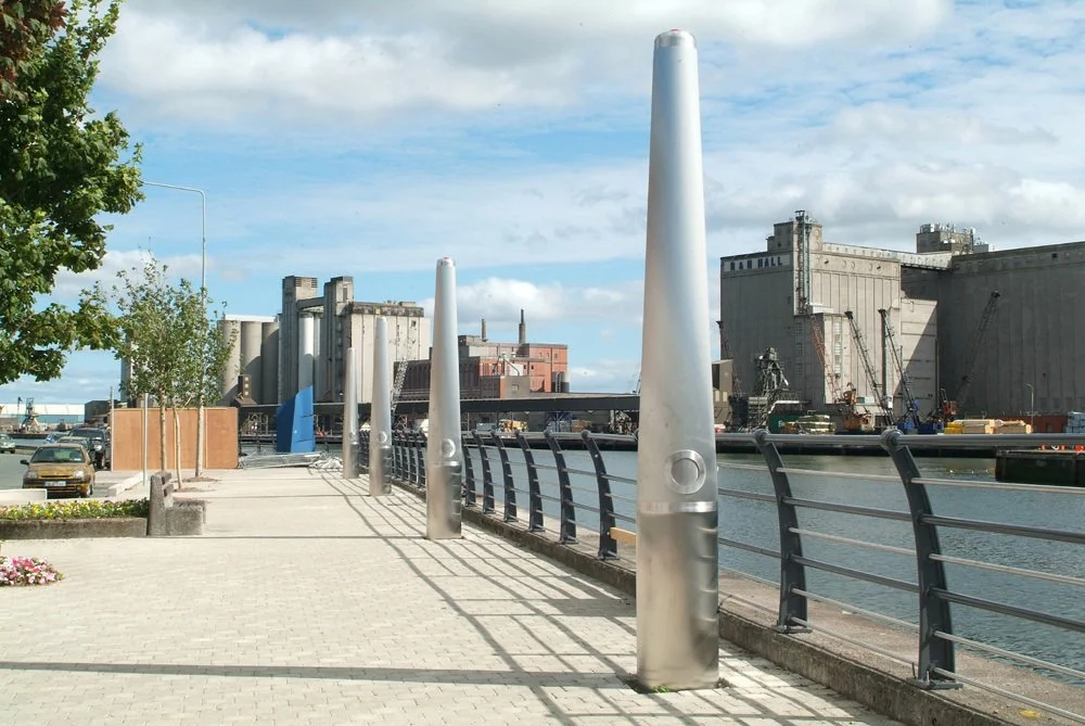  

   
     
      DAPHNE WRIGHT 
       Listening Posts, 2006   
      Public sound installation located on Penrose Quay in Cork City, created in collaboration with theatre director Johnny Hanrahan and sound designer Dan Jones.  
       Four stainle
