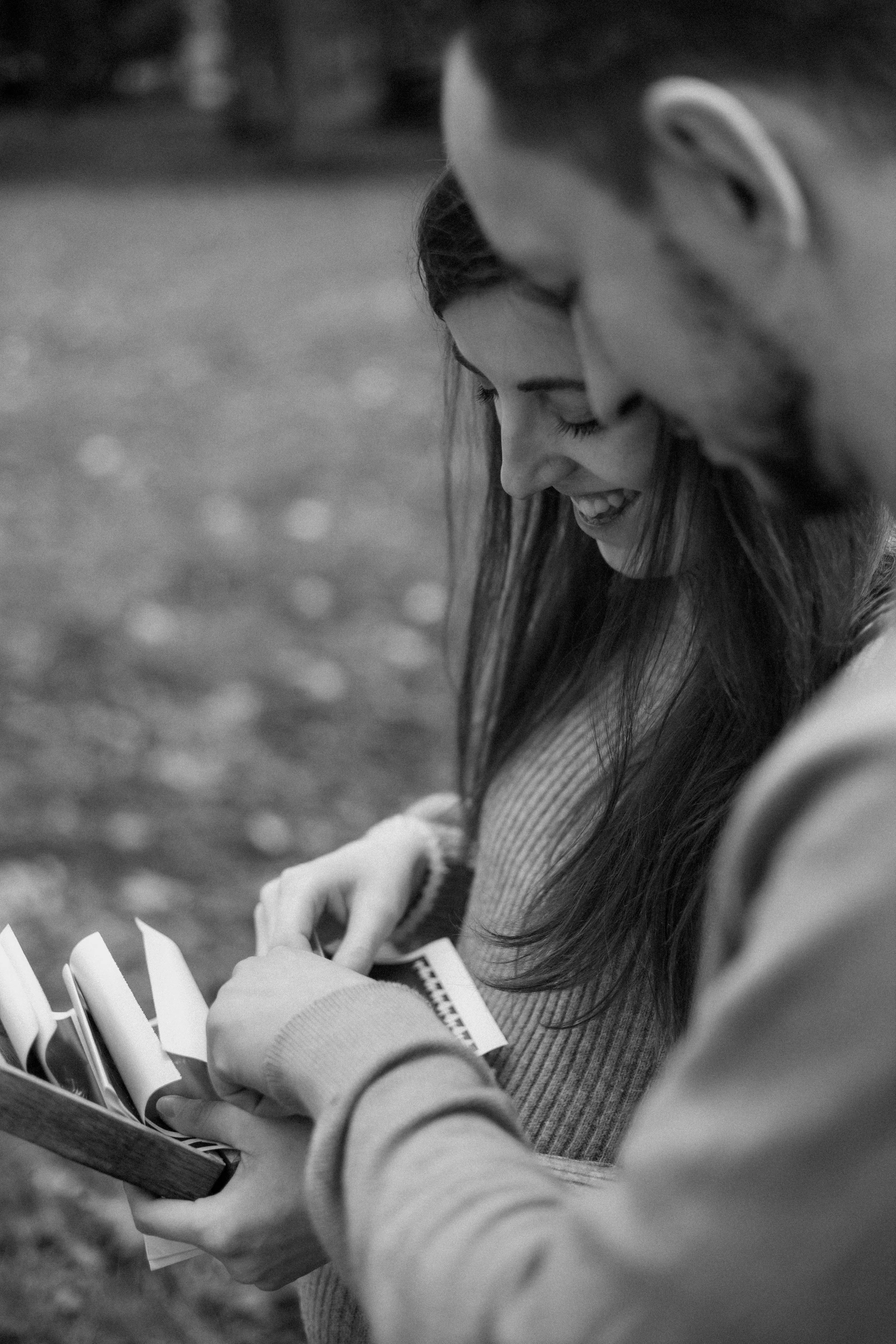 séance photo annonce grossesse en extérieur