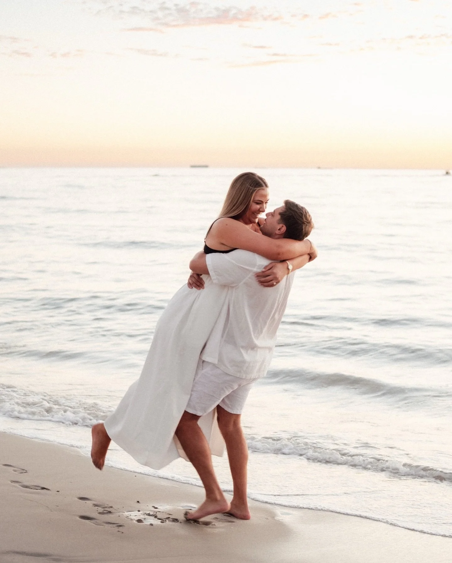 Lleyton &amp; Hannah ☀️

getting to capture love stories is one thing but seeing my friends find their love story is a whole other thing.