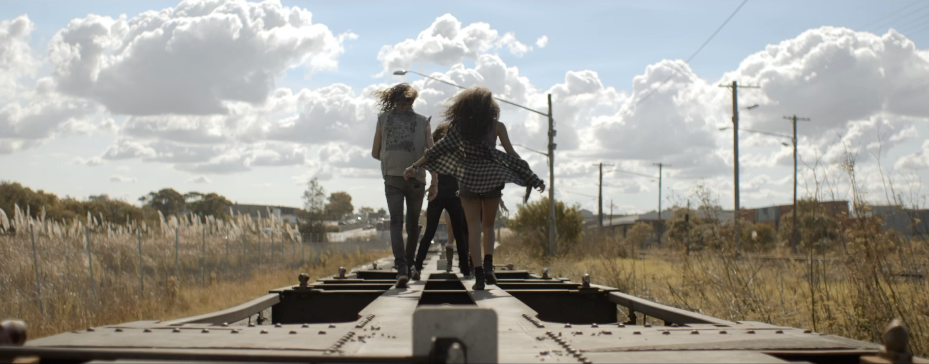 BIRDS OF TOKYO - WHEN THE NIGHT FALLS QUIET