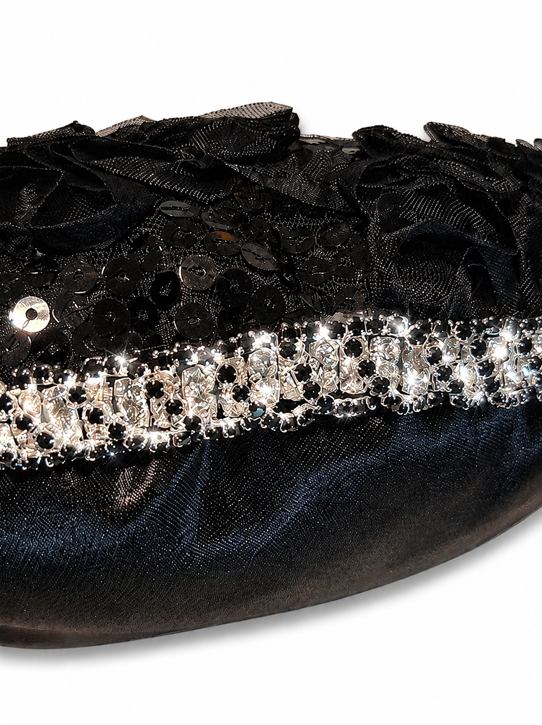 cocoa-desiree-the-wedding-ring-pillow-black-tie-4.png