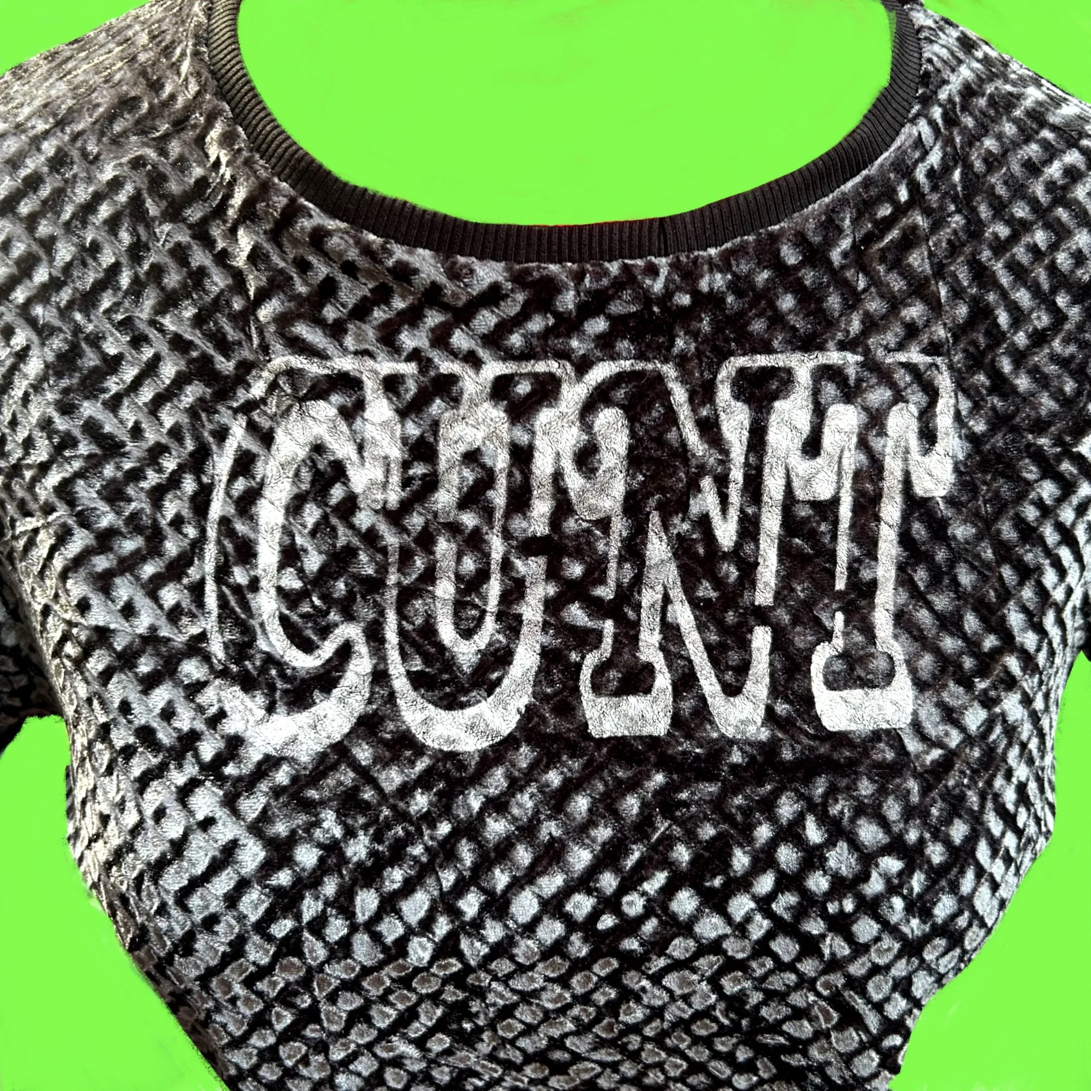 HANDMADE CHARCOAL EMBOSSED VELVET T-SHIRT XS