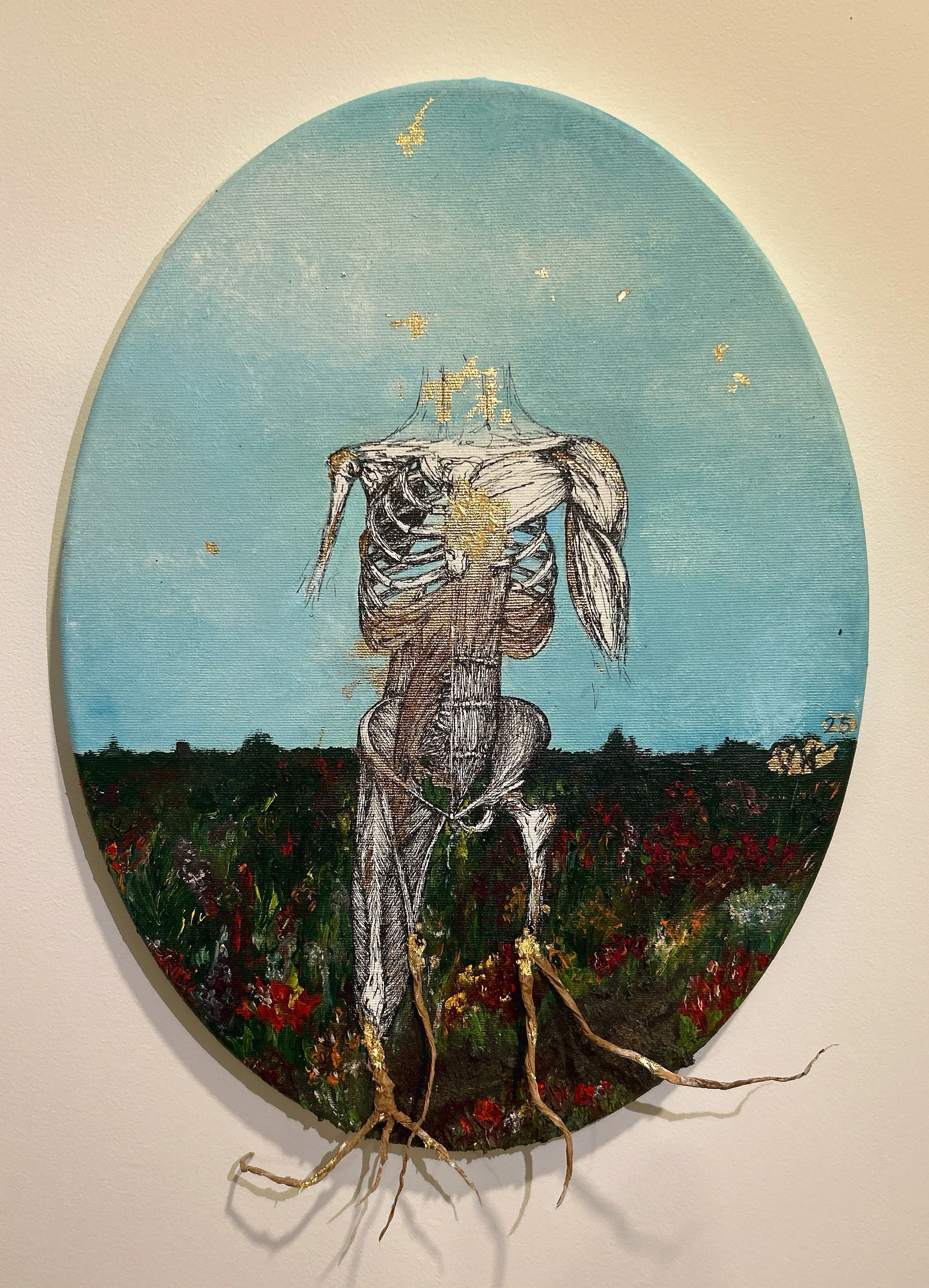 Aurora das Fendas
2025
Acrilico,fio de cobre, cola, olhas de ouro, esferográfica gel, papel pardo sobre tela.
30x40