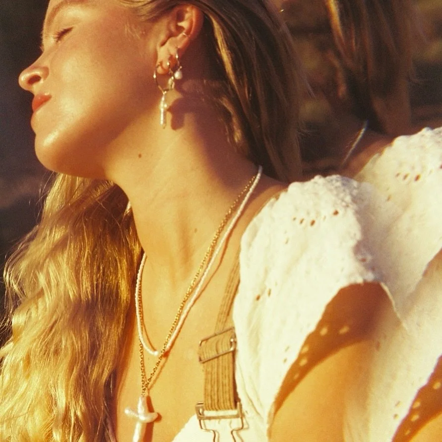 Wabisabi captured during golden hour ✨
Jewellery made to move with you &mdash; sun, sweat &amp; sea ⭐️