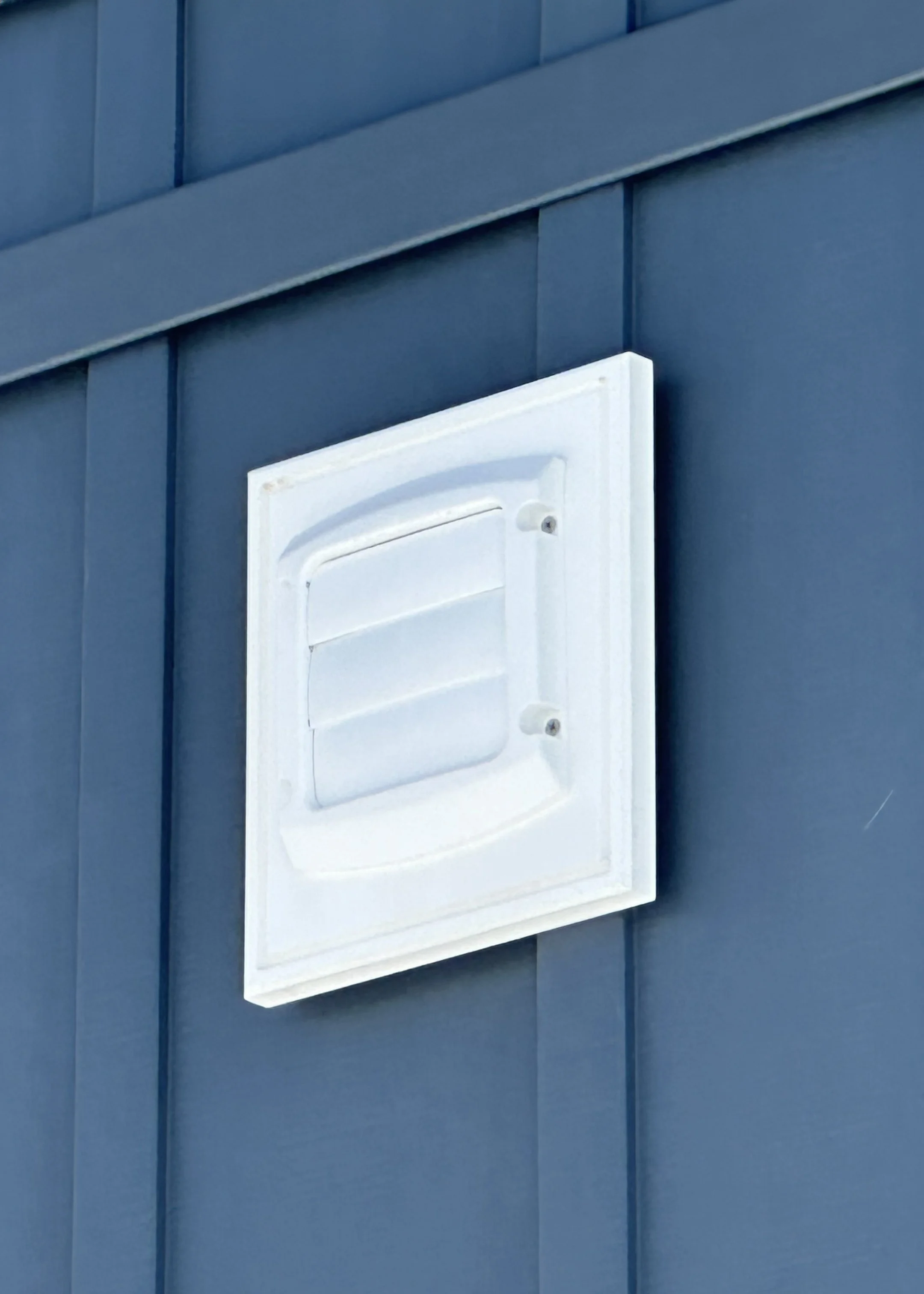 Empire Universal Siding Mounting Block