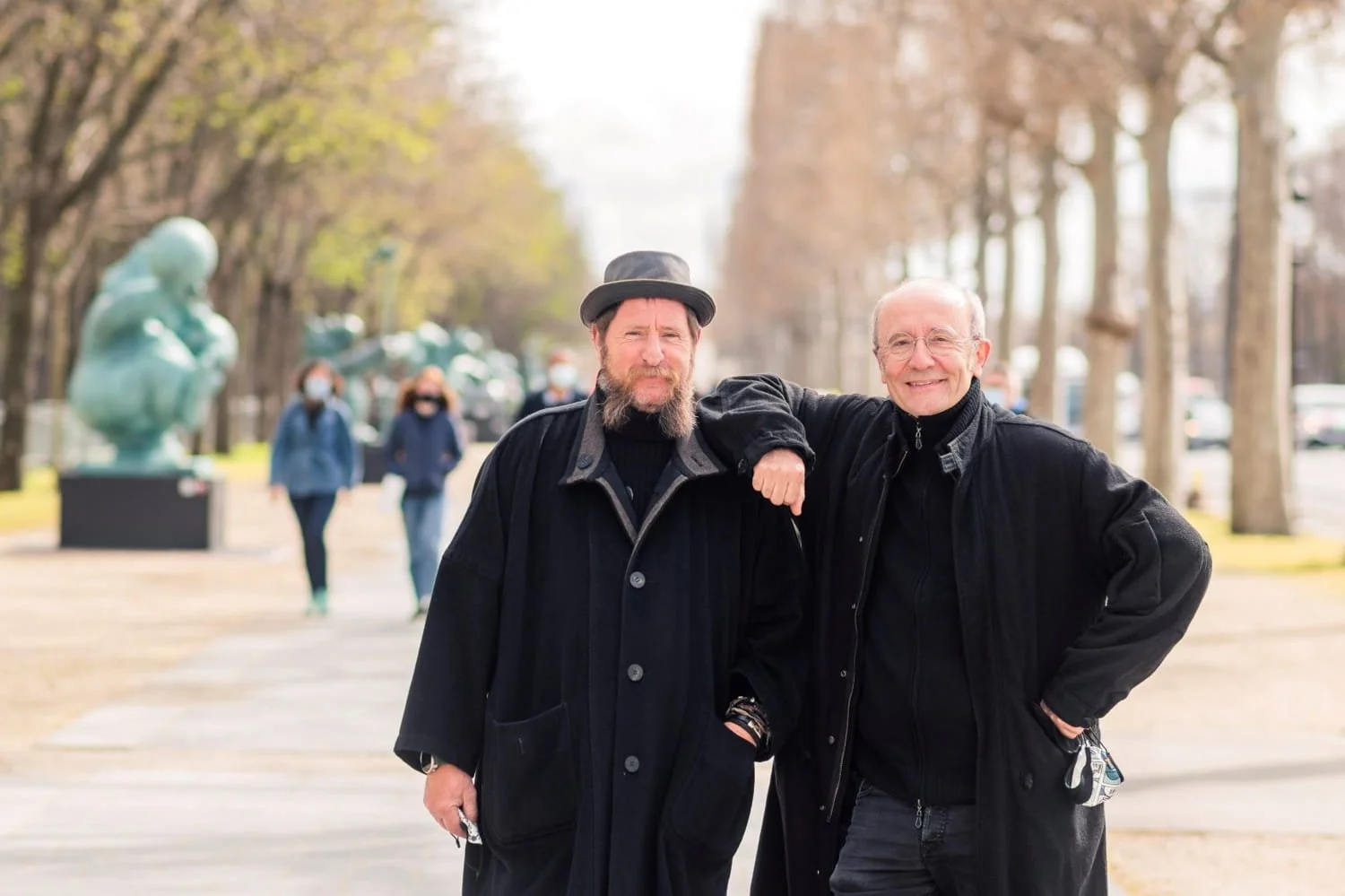 Jo-Van-Geert-en-Philippe-Geluck-2020 --Van-Geert-Art-Foundry.jpg