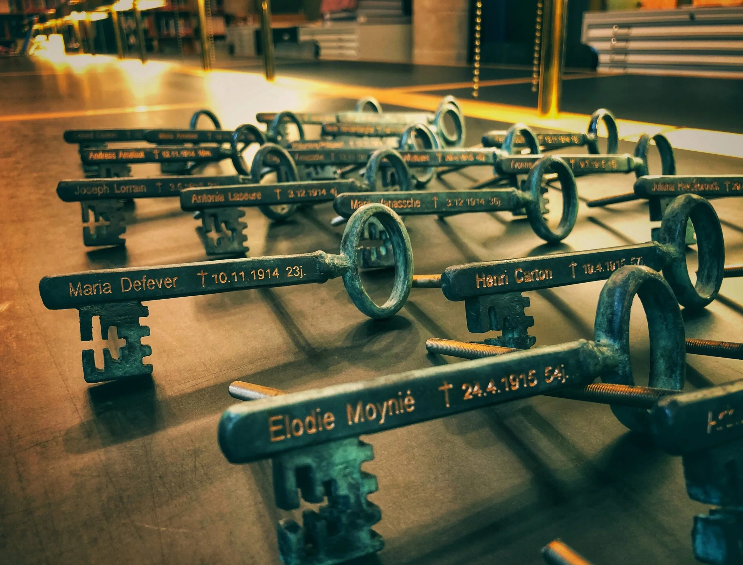 La Clé Perdue, De Verloren Sleutel by Jeroen Bisscheroux