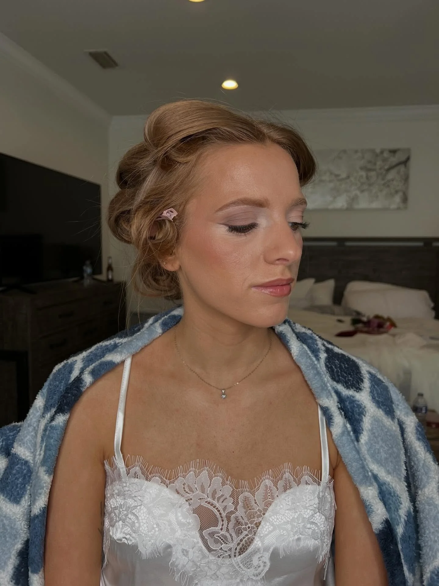Abigail&rsquo;s bridal glam 🦋✨the most stunning bride, I cannot wait for the photos to come back!!