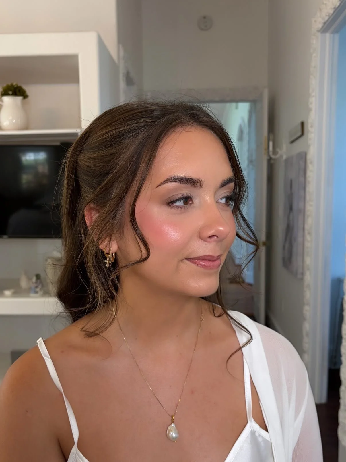 &bull;
Becca&rsquo;s bridal glam 🥹💐✨
