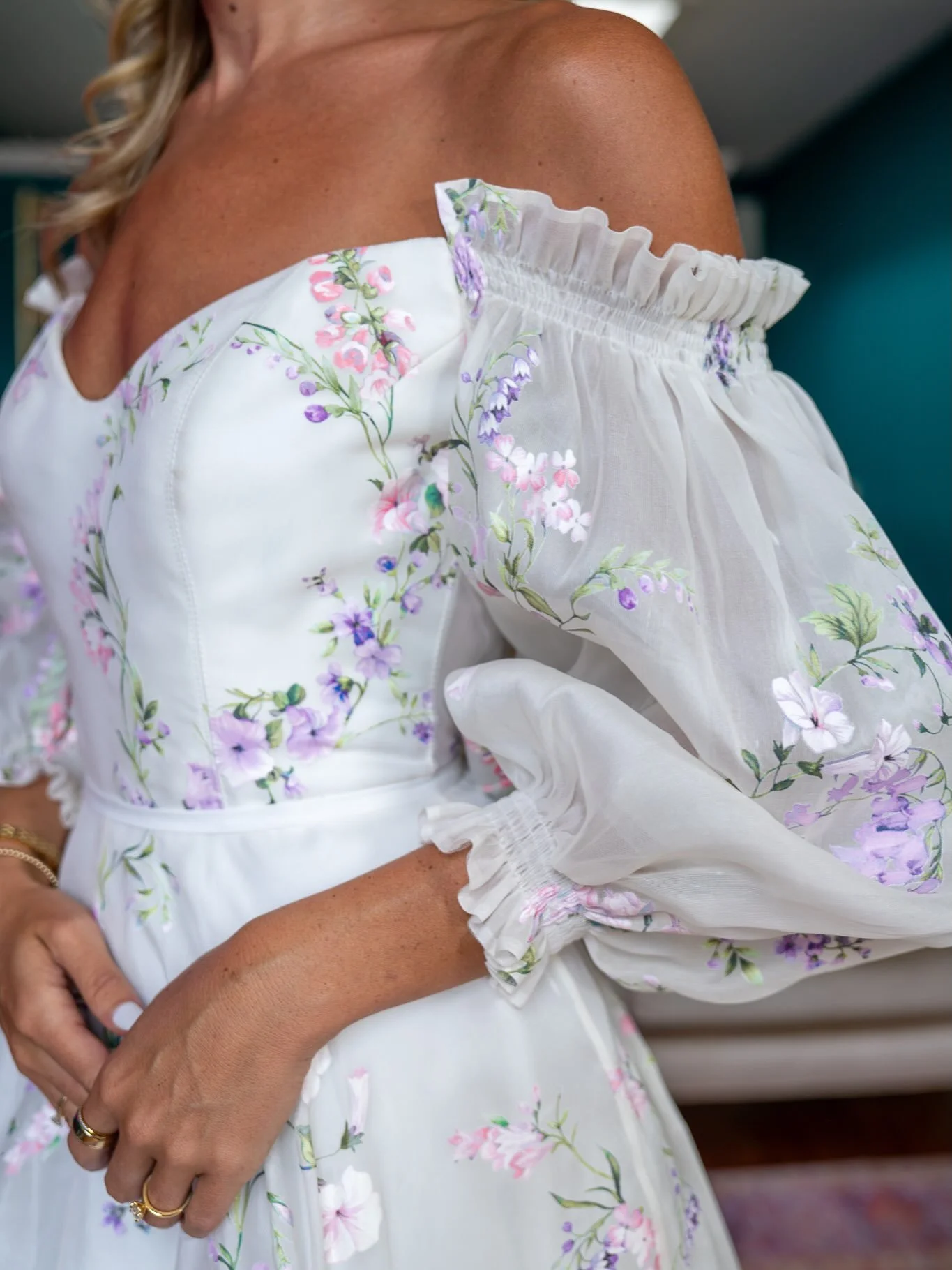 It could be your dress&hellip; if you just reimagine it. 🤍 

📸 @tulipsandivory 

#bridalreimagined #charlestonbride #floralweddingdress #charlestonwedding #charlestonboutique