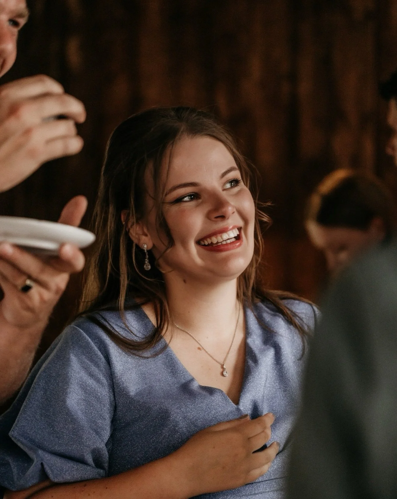 Het bruiloftenseizoen is echt begonnen 🥰💍

Zo bijzonder dat ik dit eerste jaar bij meerdere bruiloften muziek mag maken met We Worship United. Elke trouwdag is anders, maar het blijft mooi om te zien hoe liefde, familie, vrienden en geloof samenkom