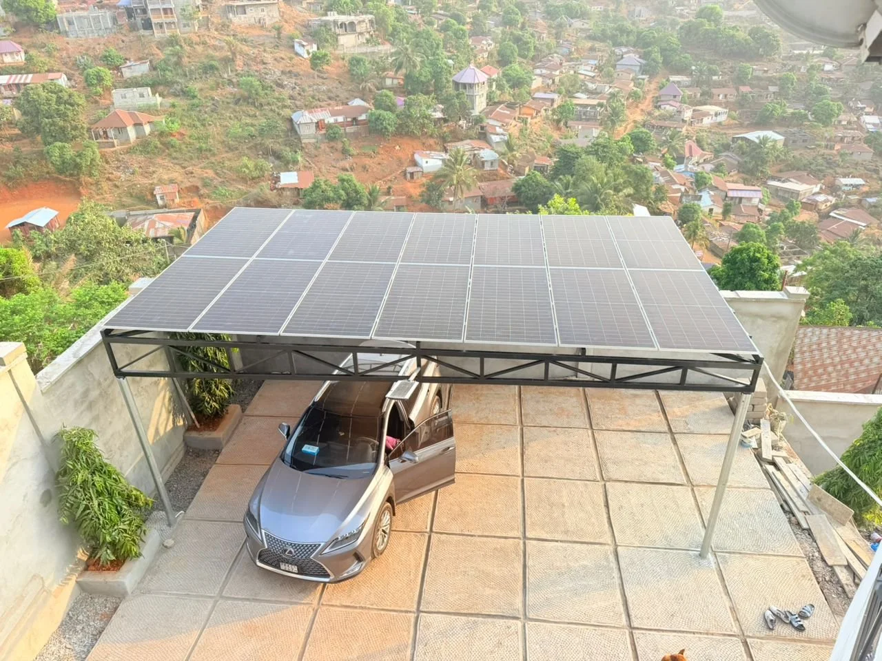 Residential - 8 kWp - Low Voltage - 30 kWh - Single phase