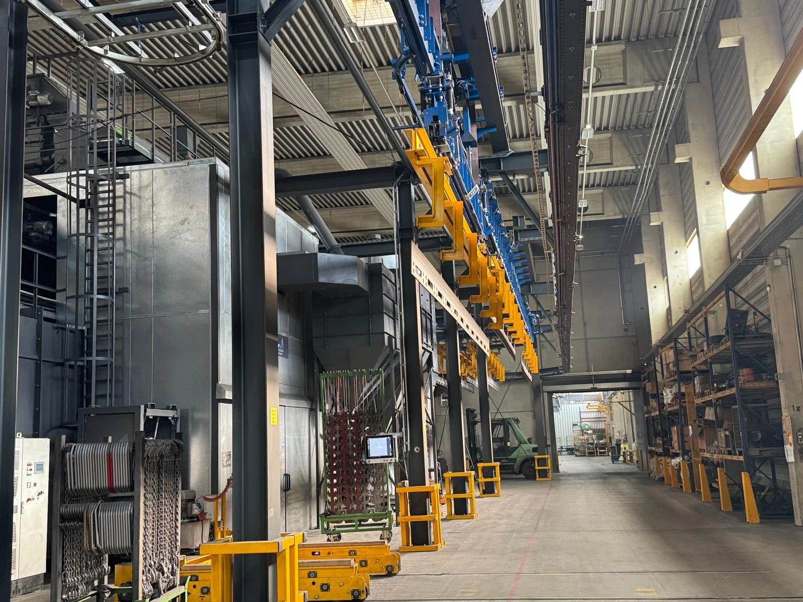 Power & Free PF150 Hubsenkstation