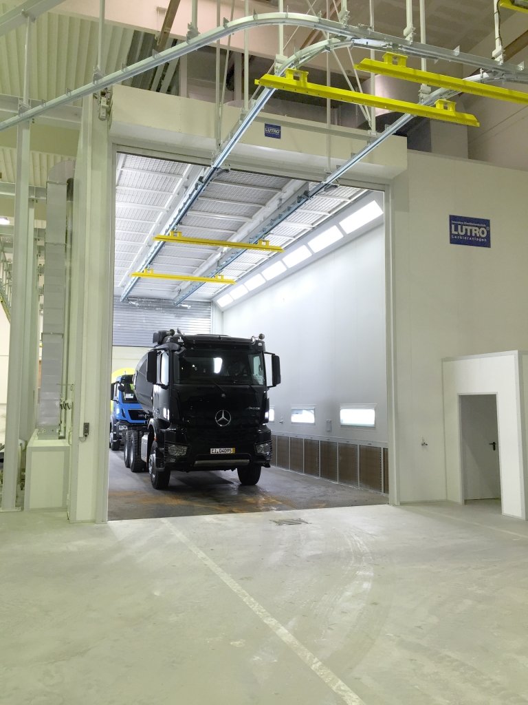 Handhängebahn H100 Lackierkabine