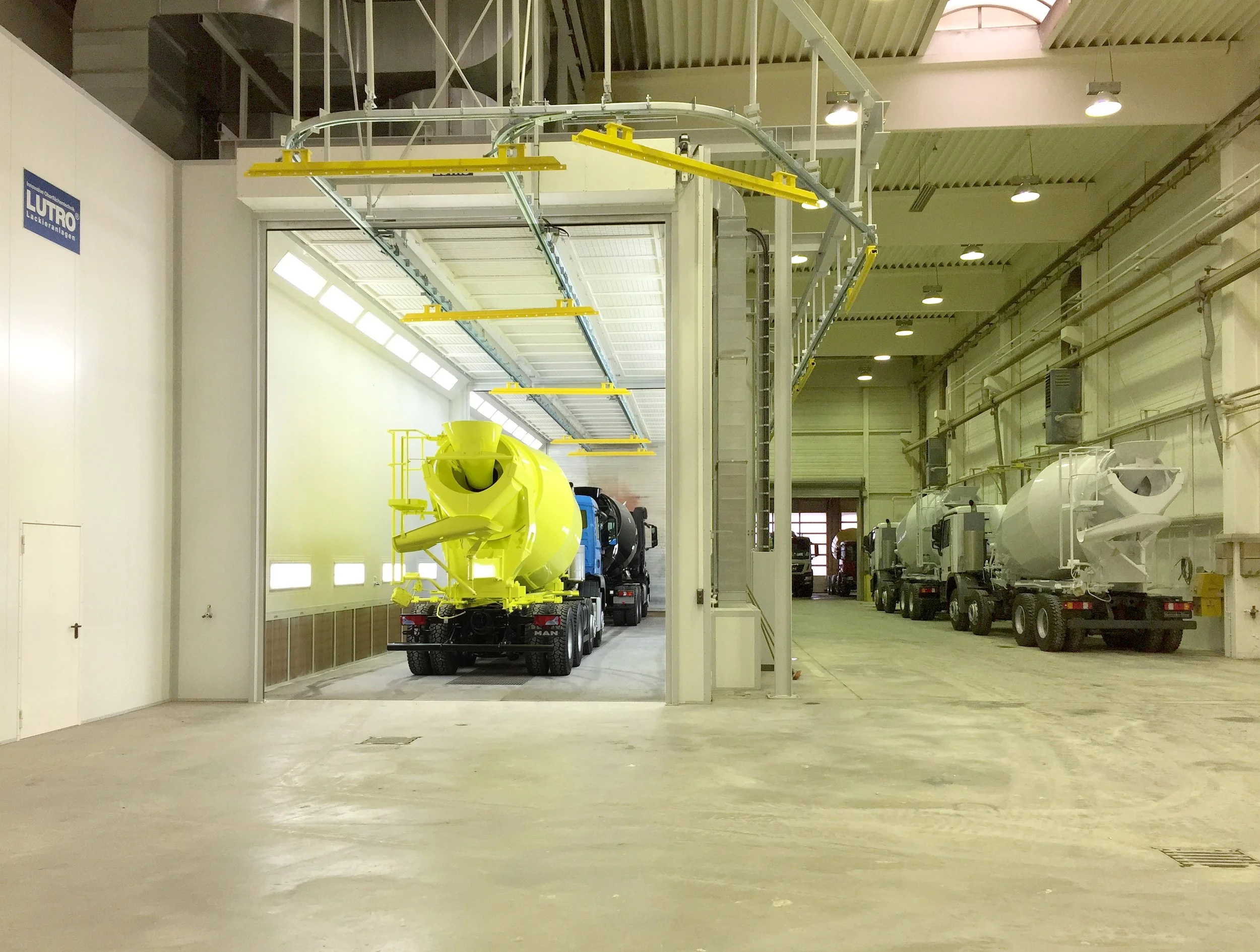 Handhängebahn H100 Lackierkabine