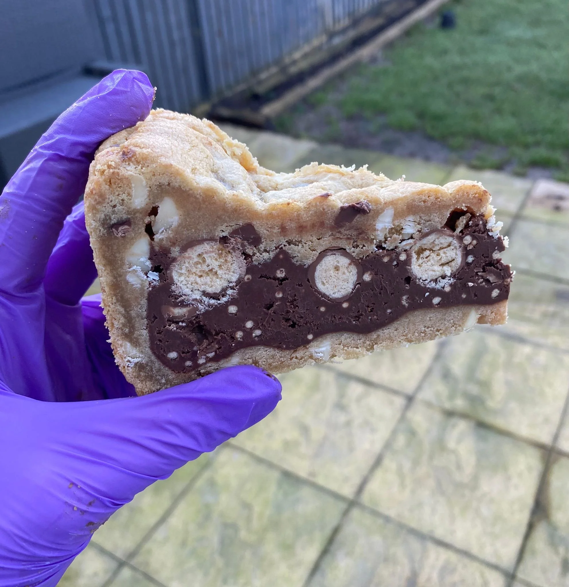 Malteaser Cookie Slice