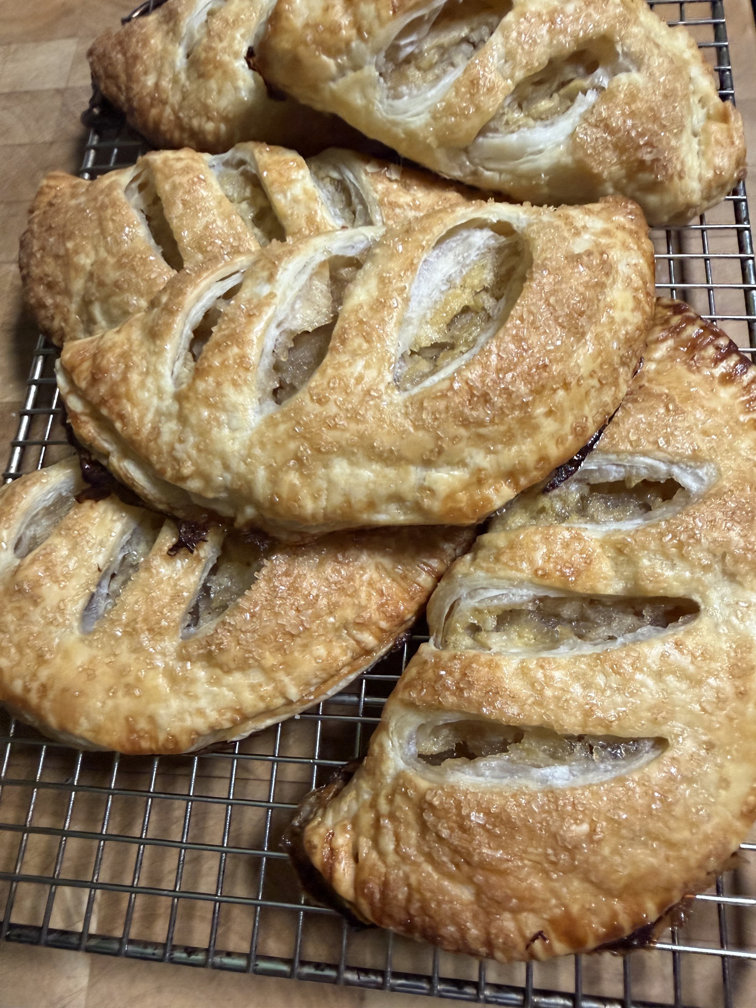 apple hand pies.jpeg