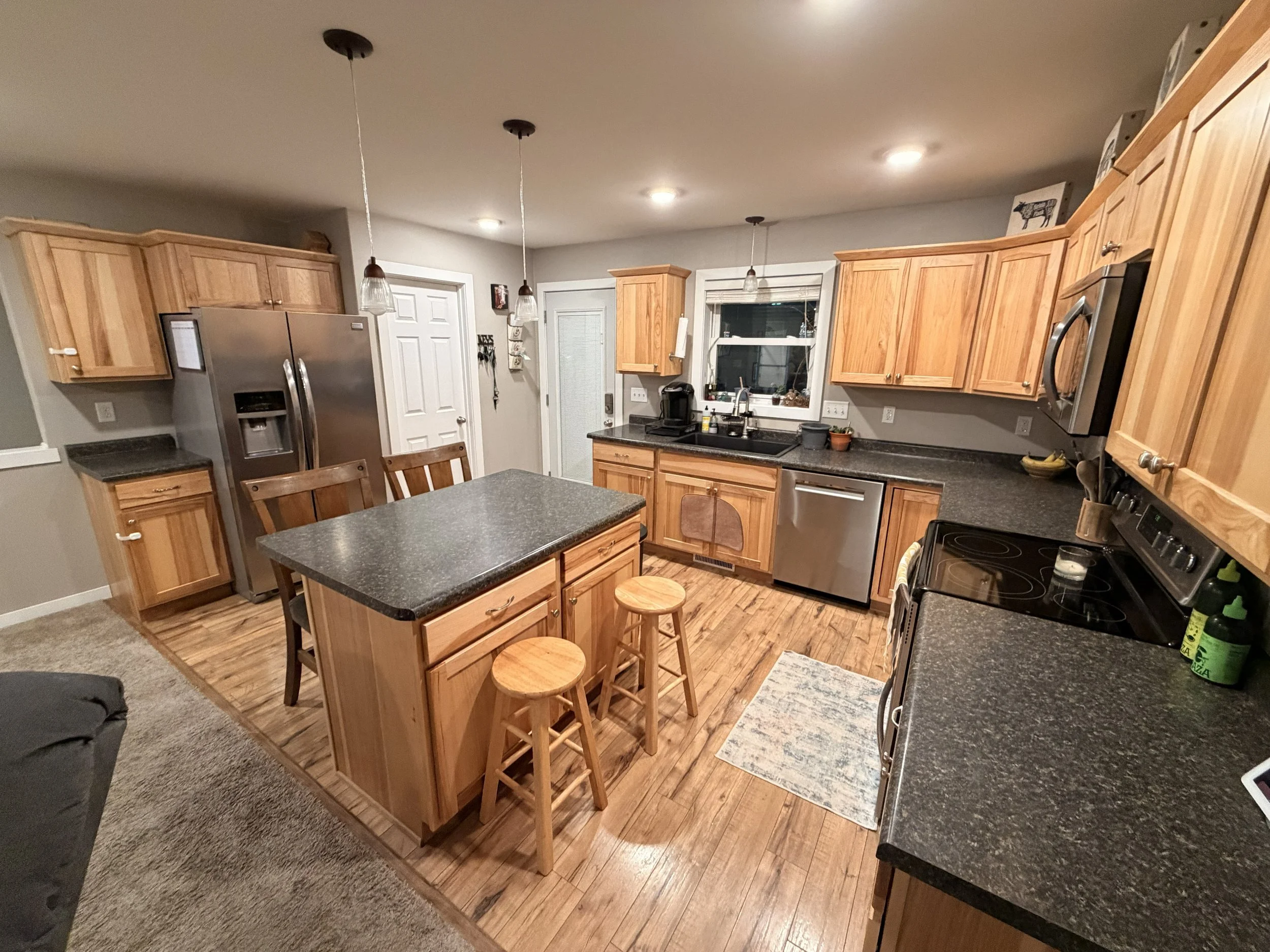 Kitchen 2nd View 207.jpg