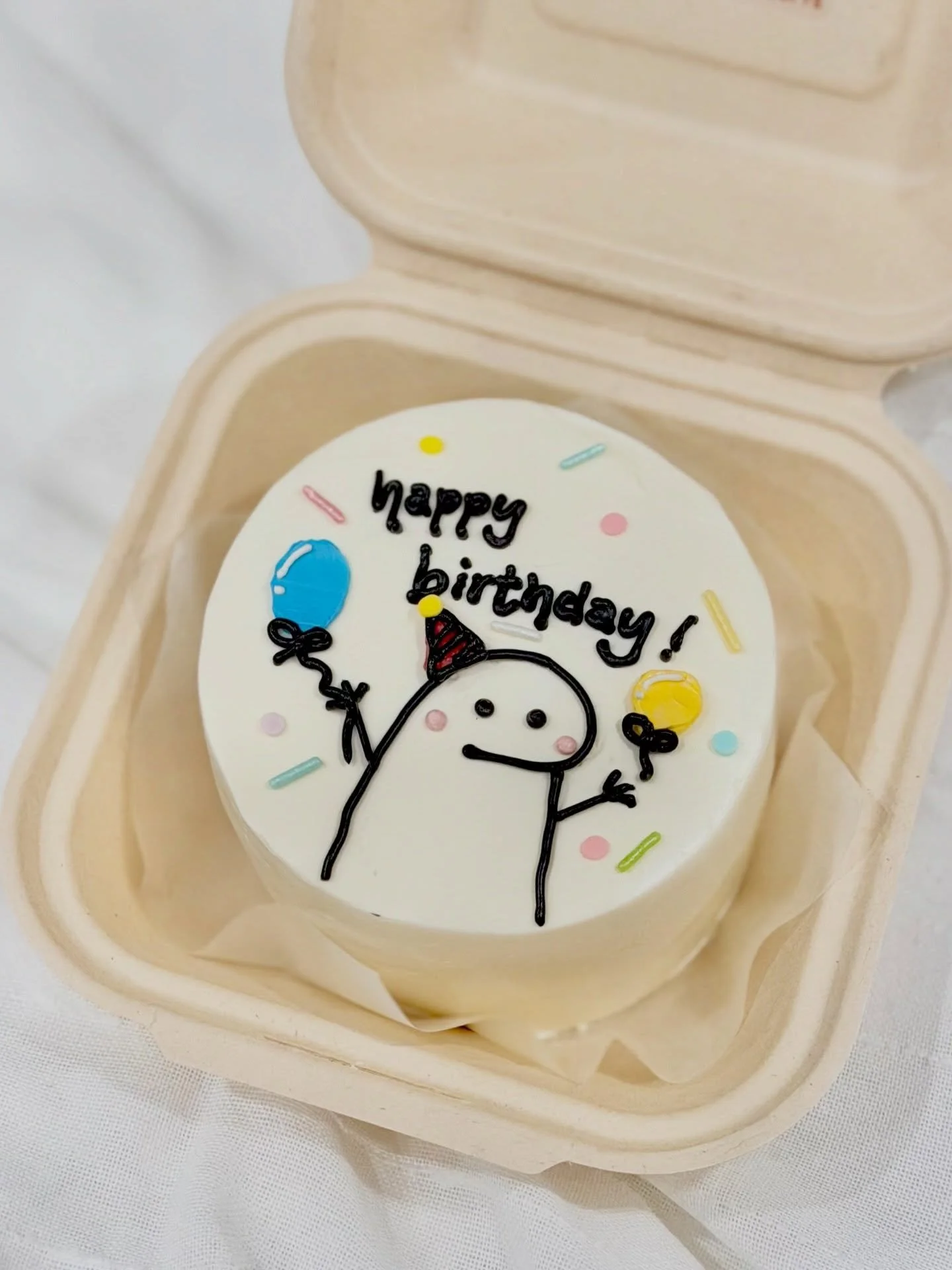 ᰔ⠀⠀
. 𝗕𝗜𝗥𝗧𝗛𝗗𝗔𝗬 𝗙𝗟𝗢𝗥𝗞 🎉 .
&mdash;&mdash;&mdash;
𝗗𝗘𝗧𝗔𝗜𝗟𝗦 :
&bull; 🎂 4&rdquo; 𝗕𝗘𝗡𝗧𝗢 𝖢𝖠𝖪𝖤 𝖡𝖮𝖷
&bull; 🍰 Matcha Chiffon with Earl Grey Fresh Cream wrapped in Buttercream

&mdash;&mdash;&mdash;
#keikeuhouse #bentocake #flo