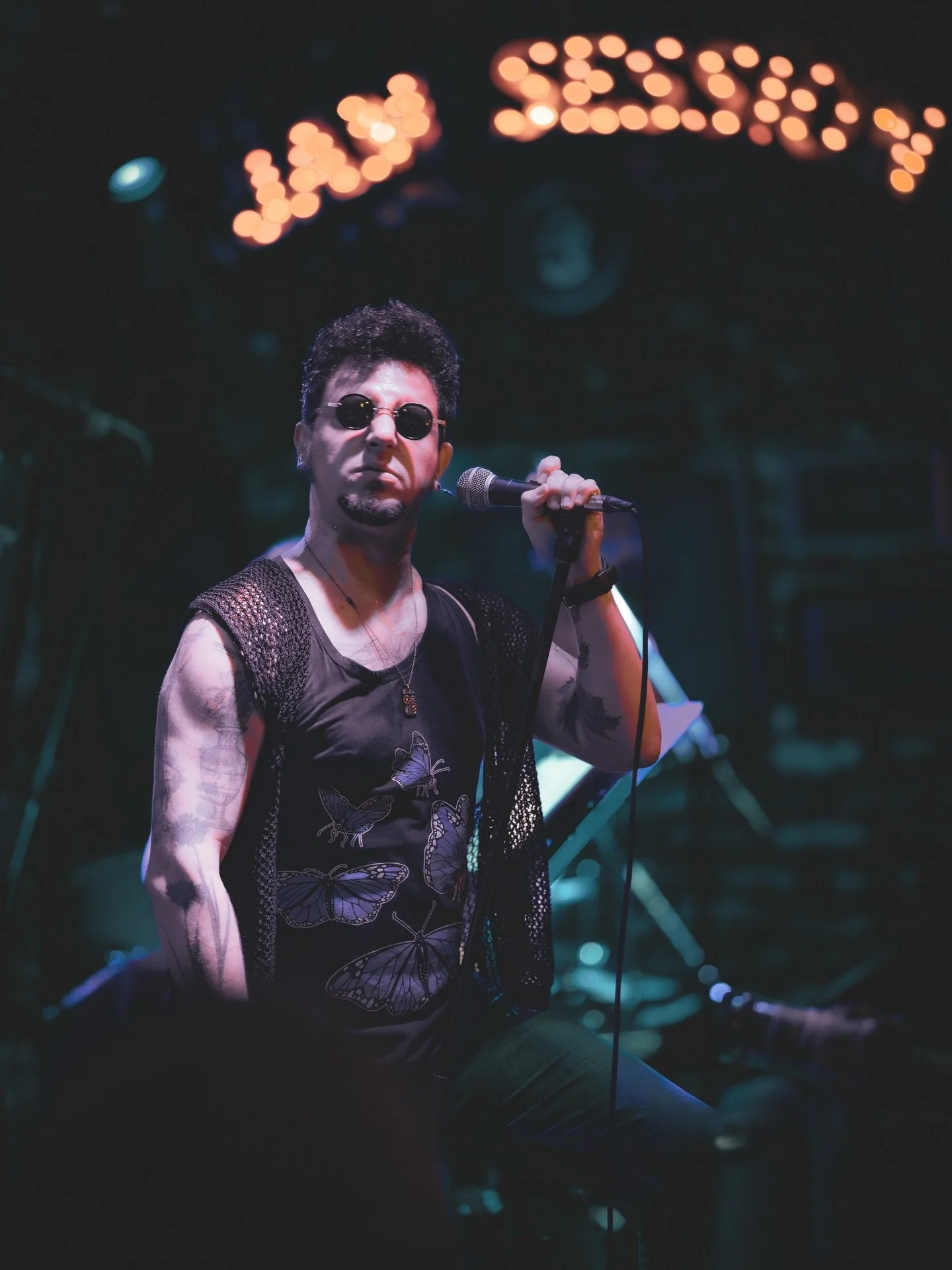 What makes a live performance unforgettable? 🎸🔥

At Ağa&ccedil; Ev Kadık&ouml;y @agacevkadikoy , it&rsquo;s never just about the music it&rsquo;s about the atmosphere, the closeness, the raw connection between the band and the crowd. Spark the Band