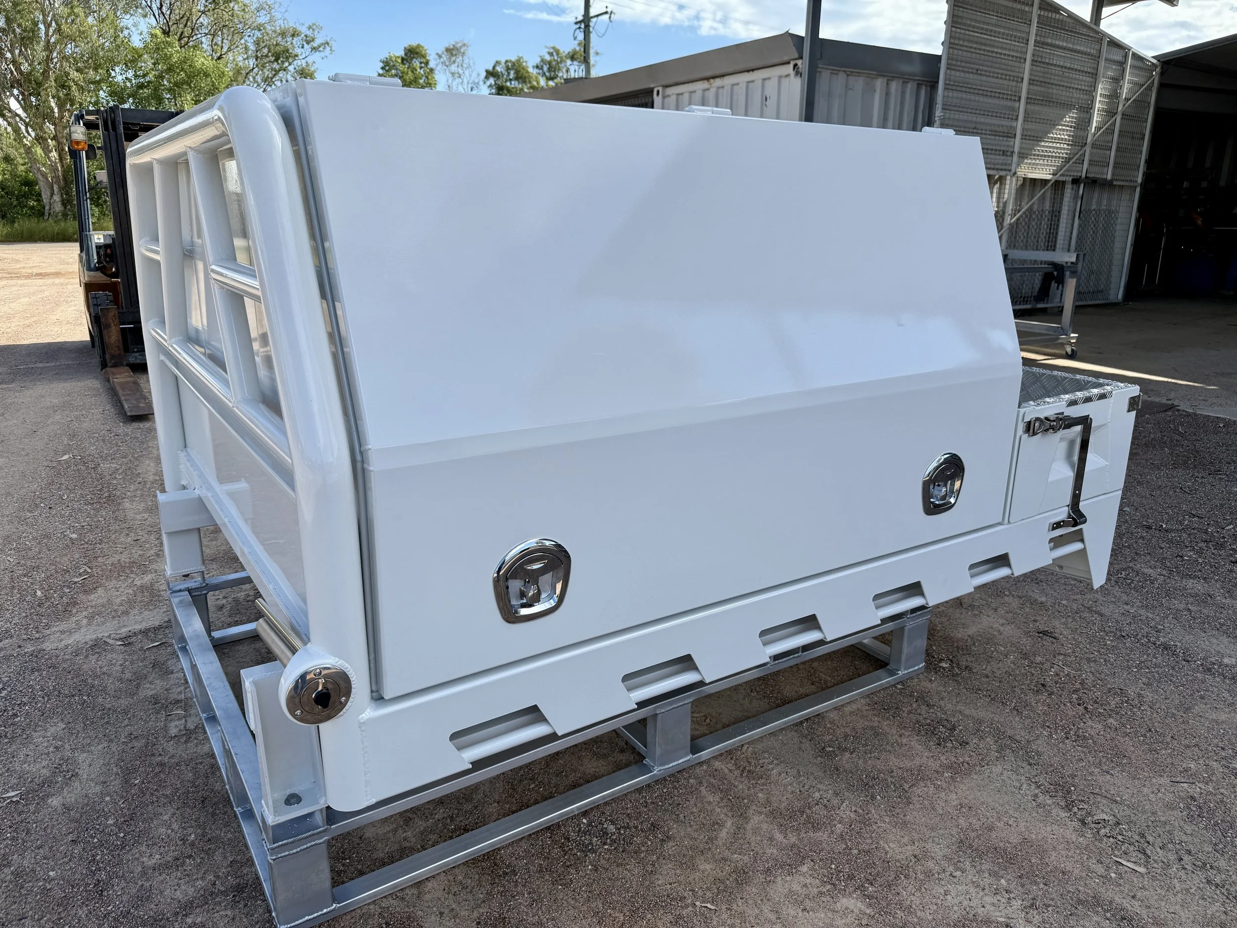 trufit-sheetmetal-ute-tray-townsville-5.JPG