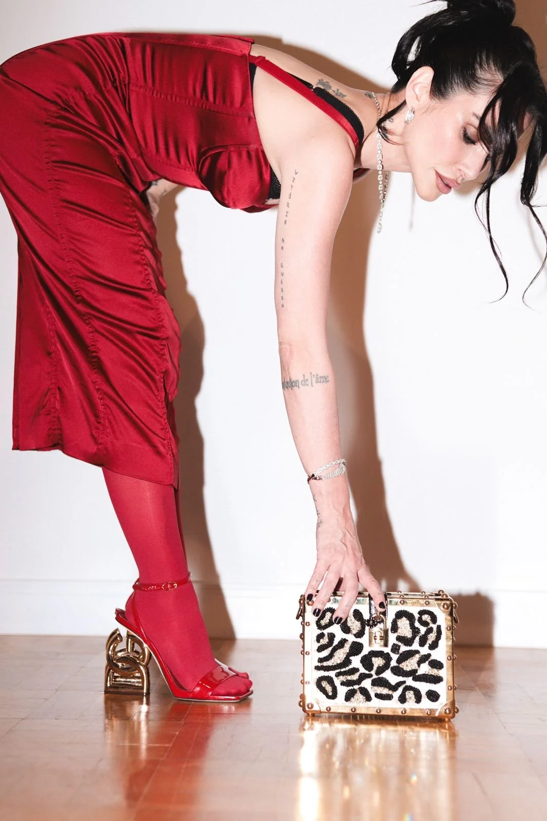 DOLCE GABANNA - BRAND PRESENCE