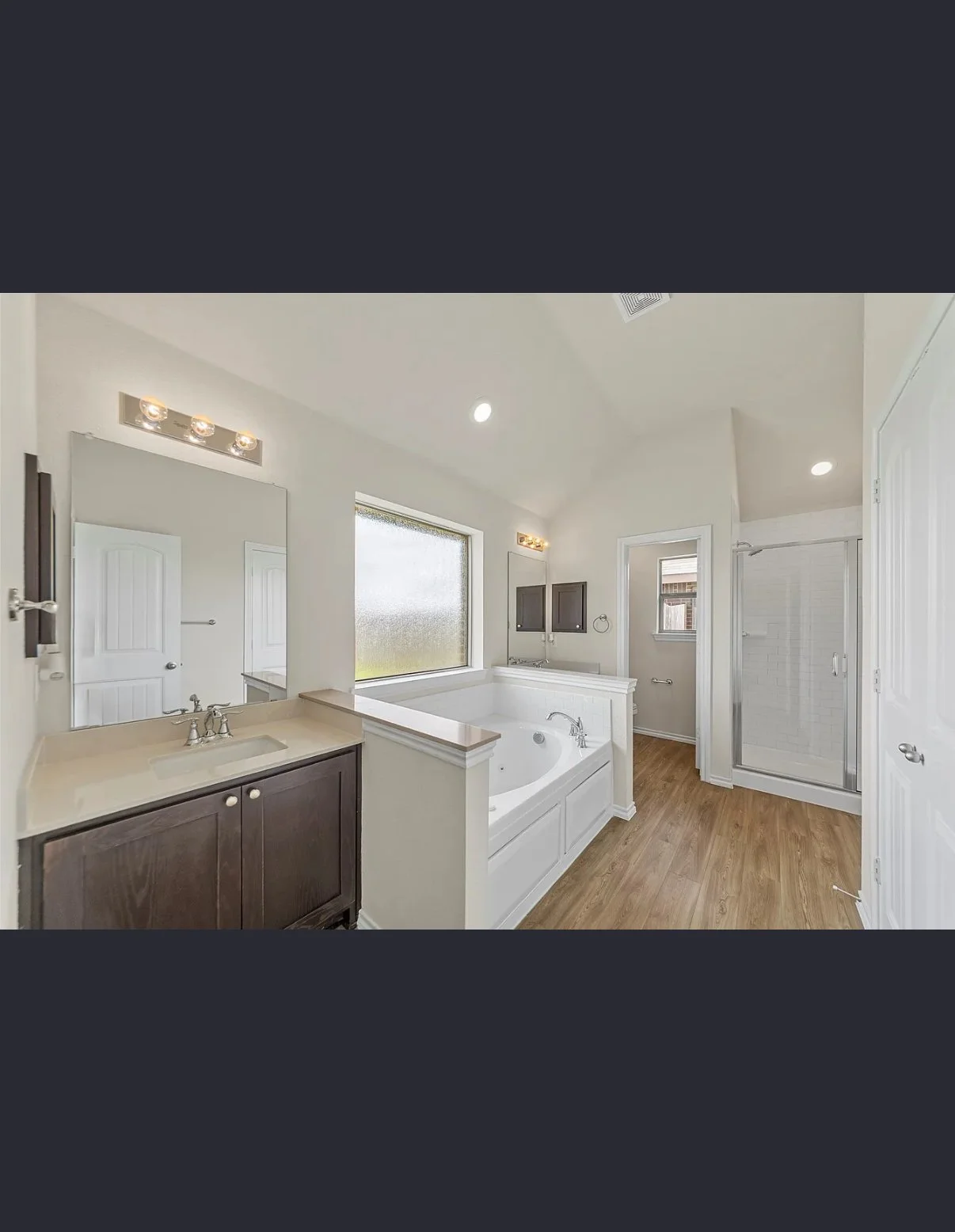 Photo Mar 12 2026, 10 42 45 PM (15).jpg