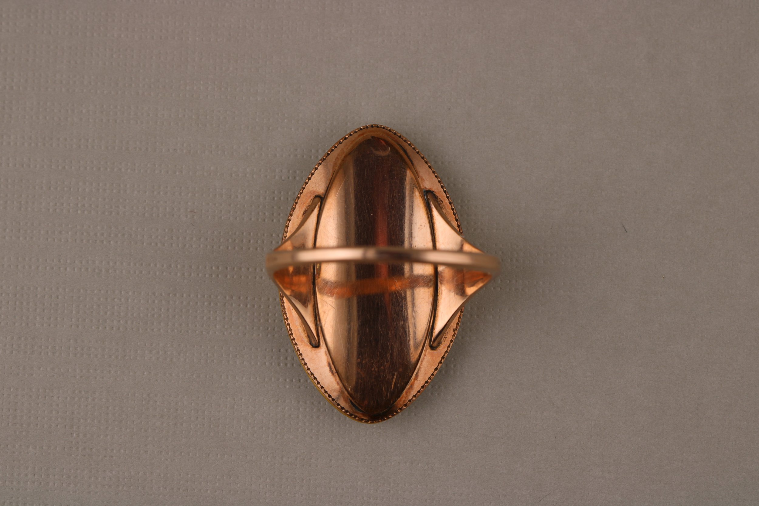 j bayley mourning ring 3.JPG