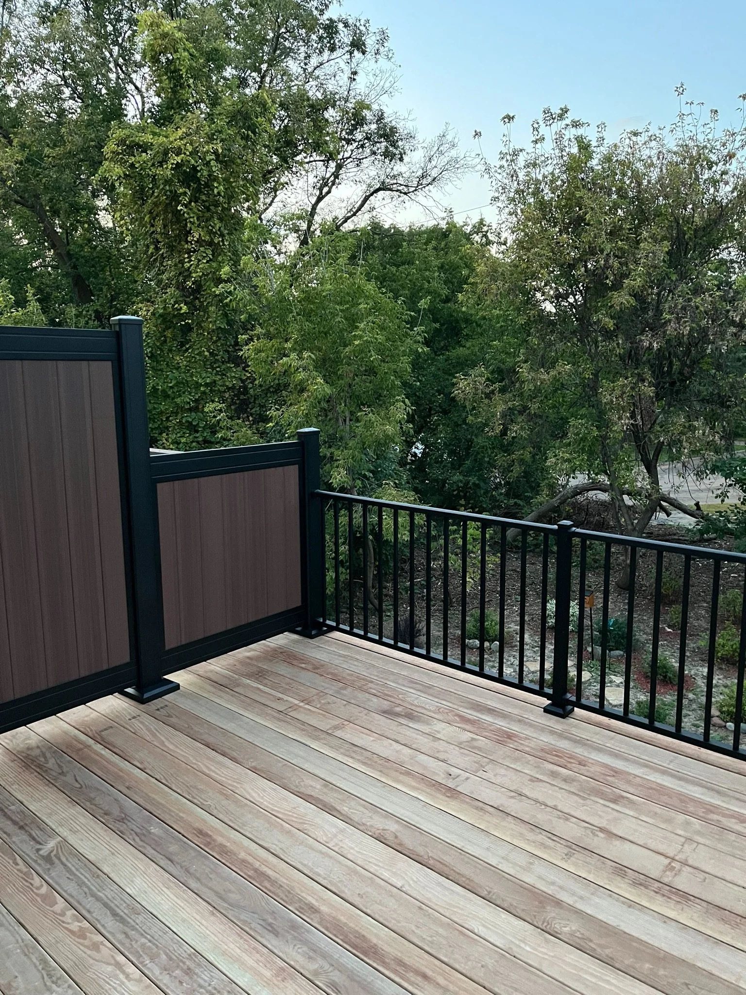 townhome privacy wall on deck Woodbury, MN.JPG